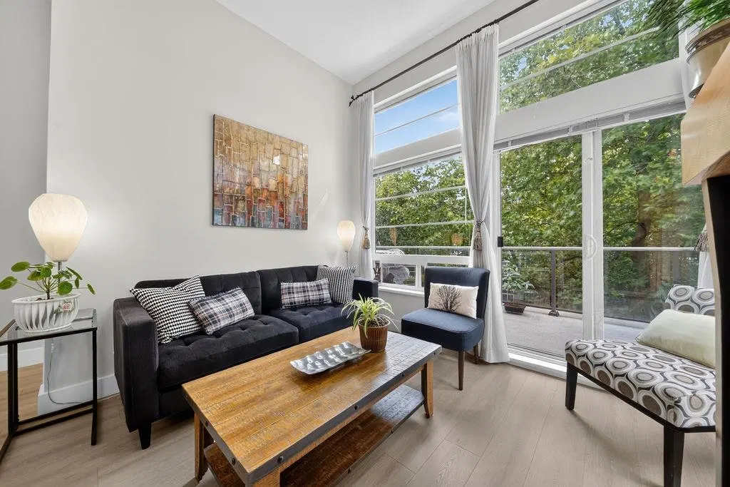 Photo 3 of 26 at #407 – 6328 Larkin Drive