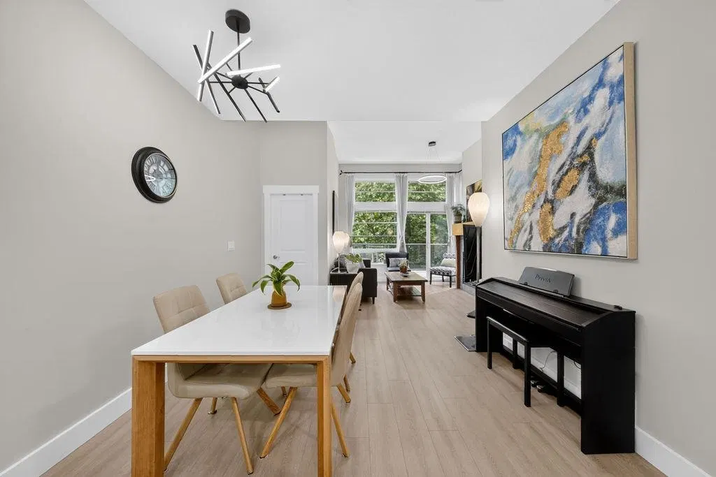 Photo 5 of 26 at #407 – 6328 Larkin Drive
