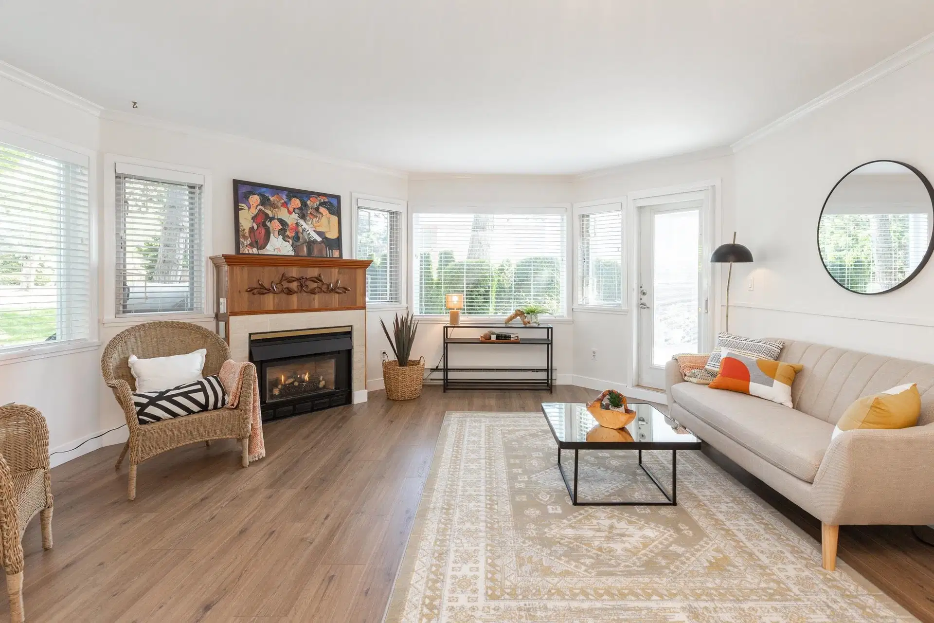 #107 – 13965 16 Avenue