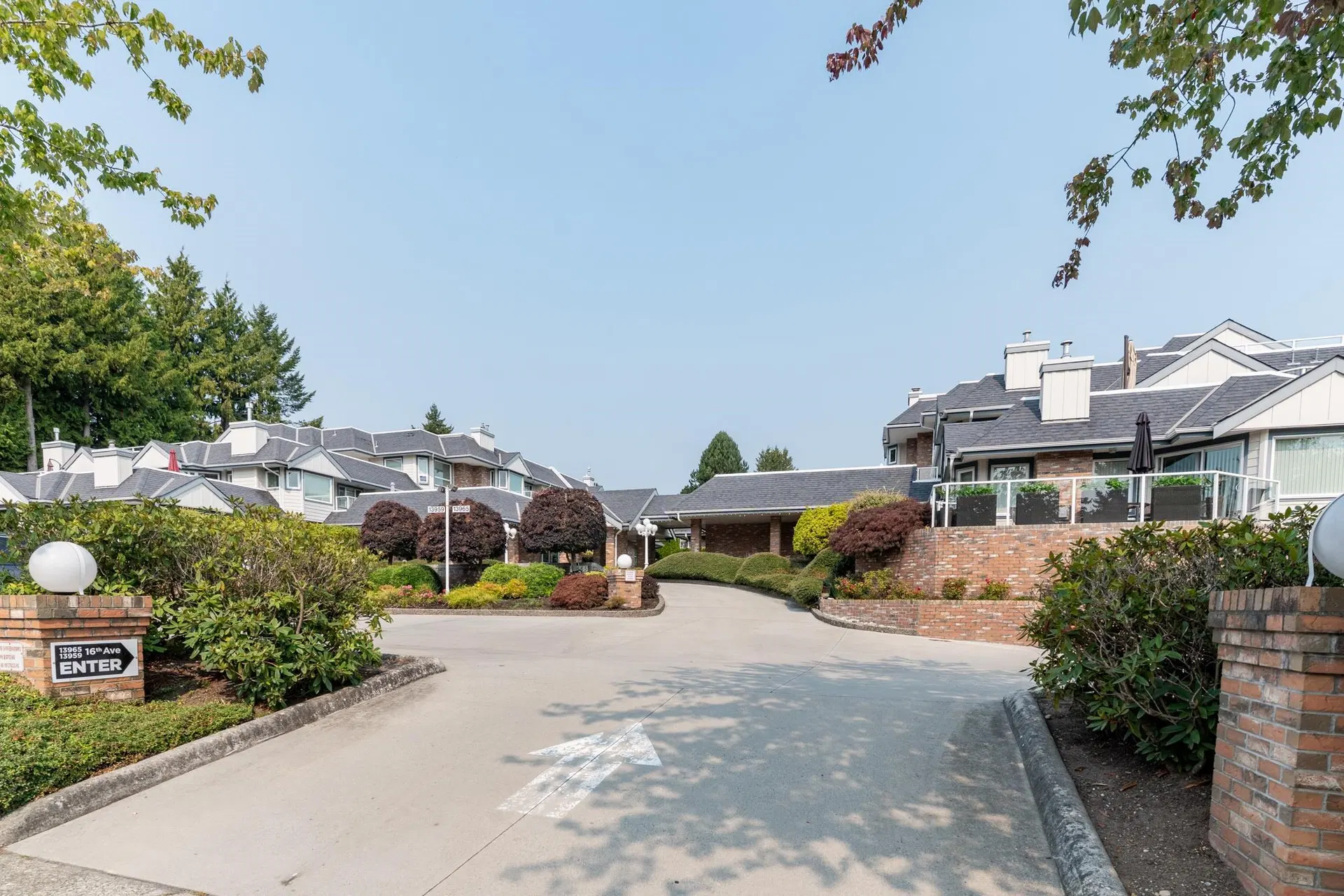 Photo 2 of 33 at #107 – 13965 16 Avenue