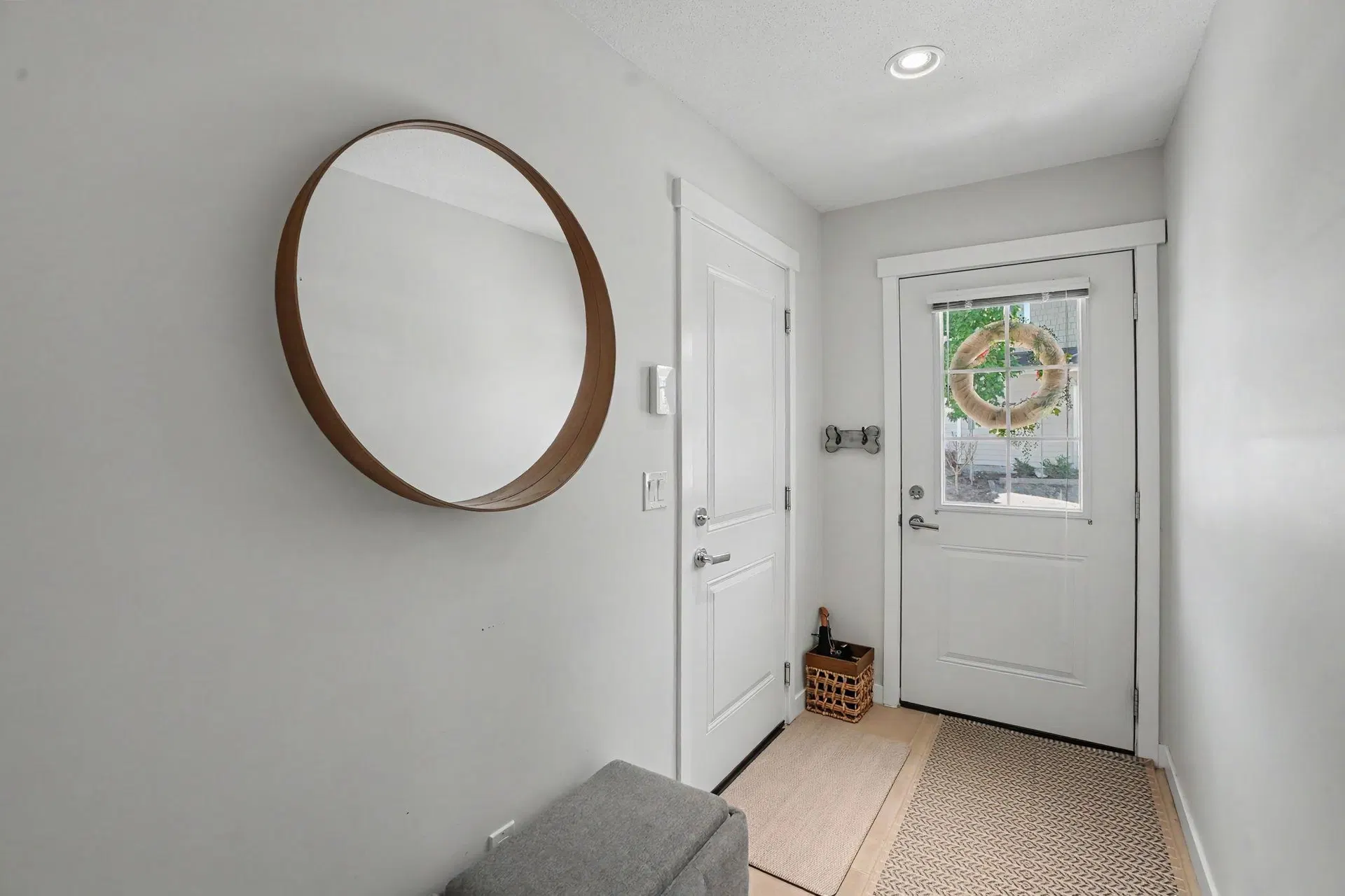 Photo 2 of 34 at #17 – 5551 Admiral Way