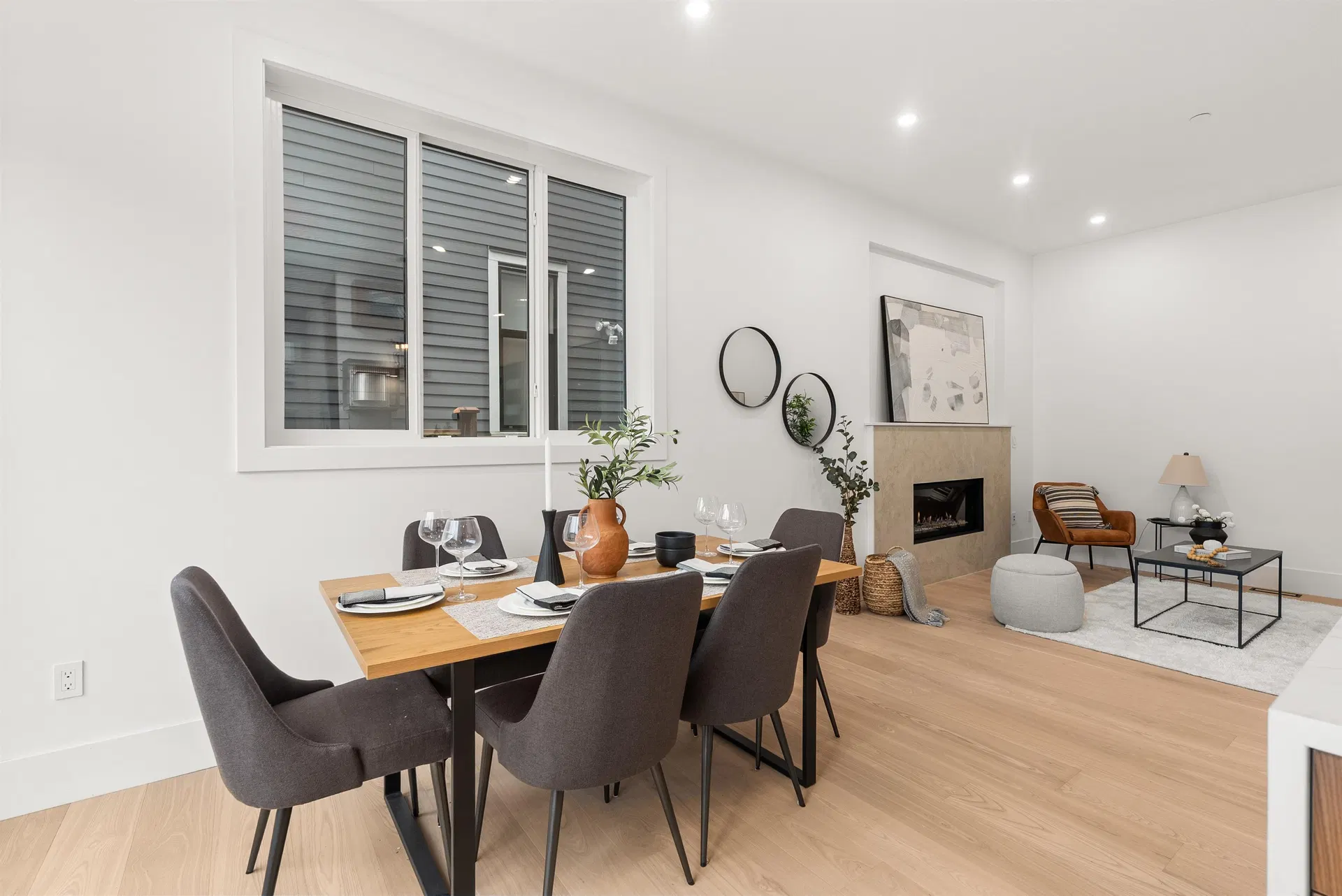Photo 3 of 18 at #2 – 1822 E 14th Avenue