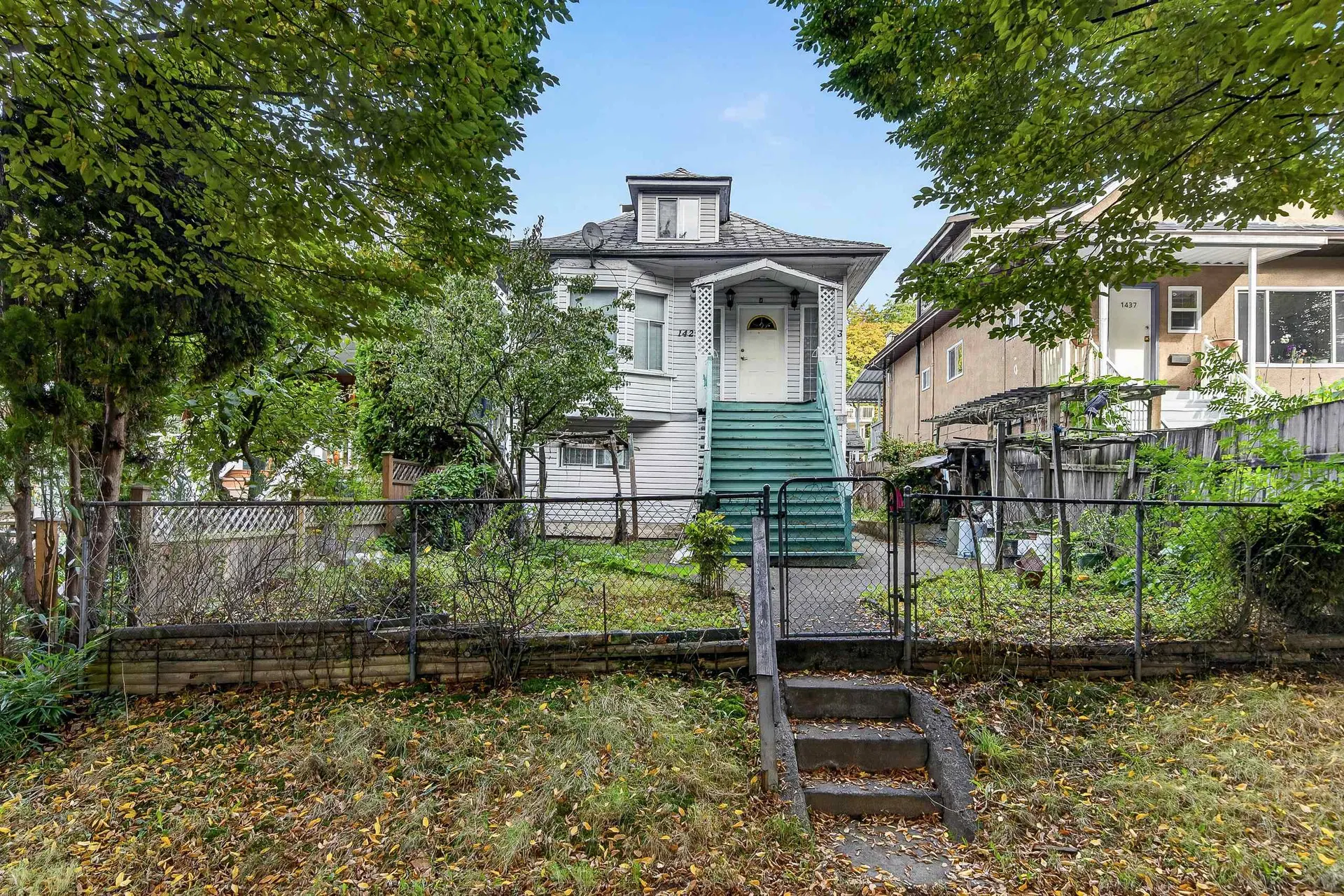 Photo 1 of 40 at 1429 E 11 Avenue