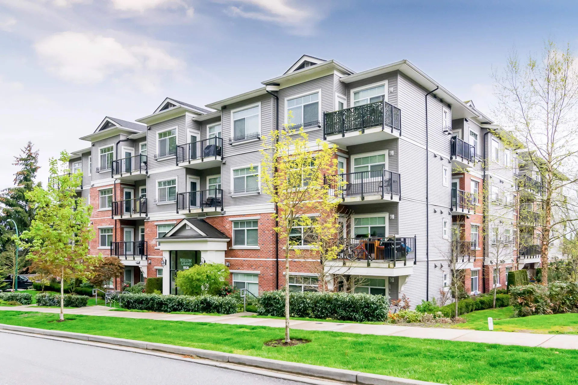 #107 – 19530 65 Avenue
