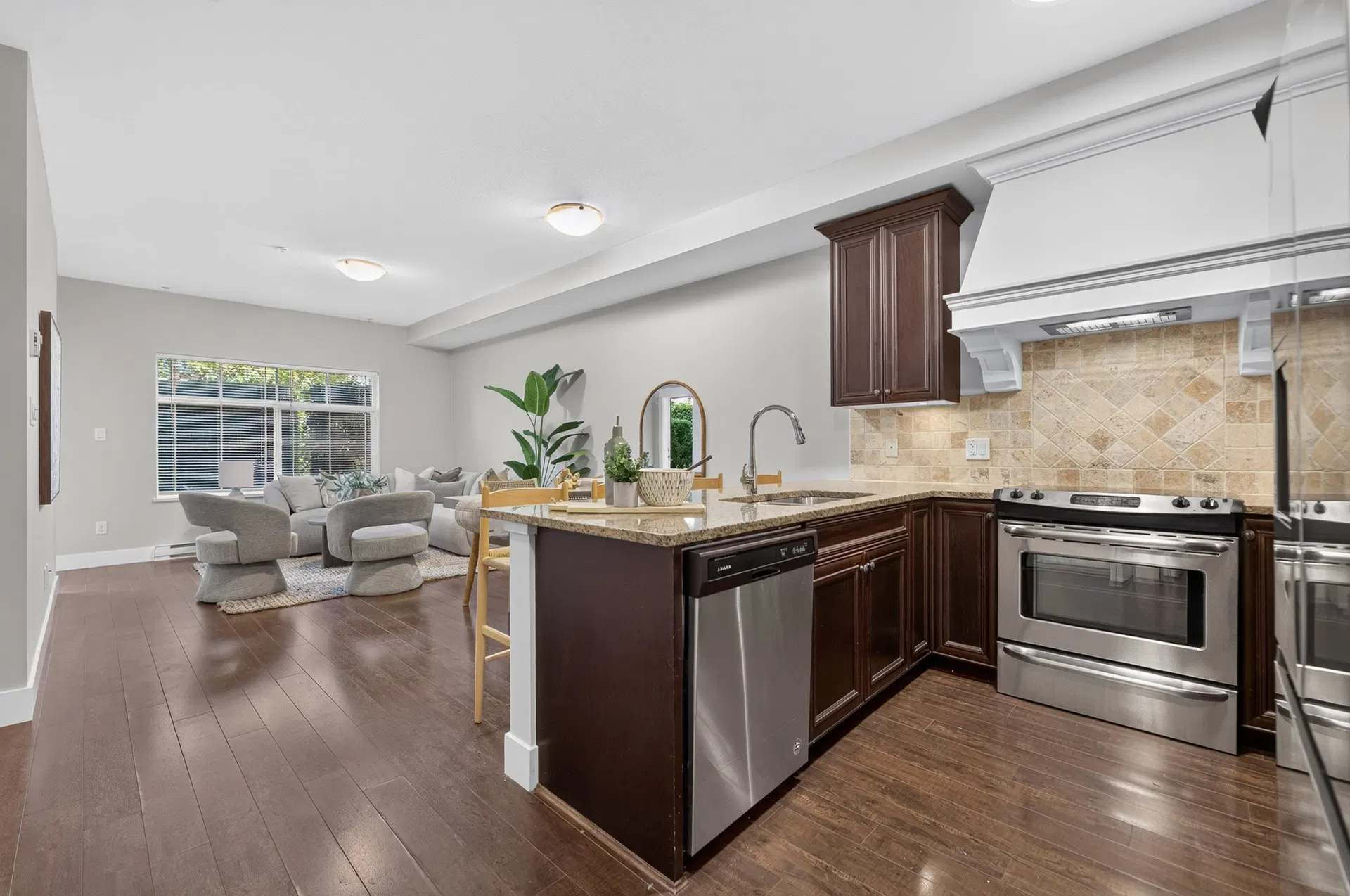 Photo 4 of 35 at #107 – 19530 65 Avenue