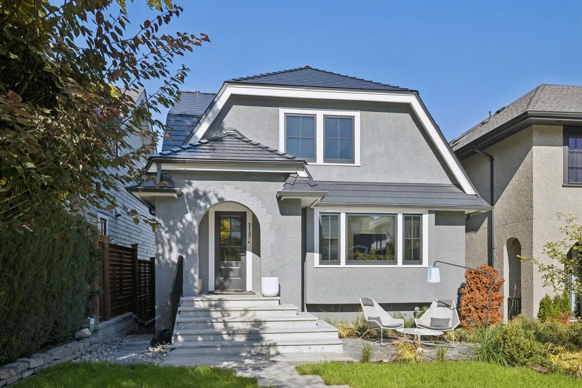 Photo 2 of 40 at 3137 W 24th Avenue