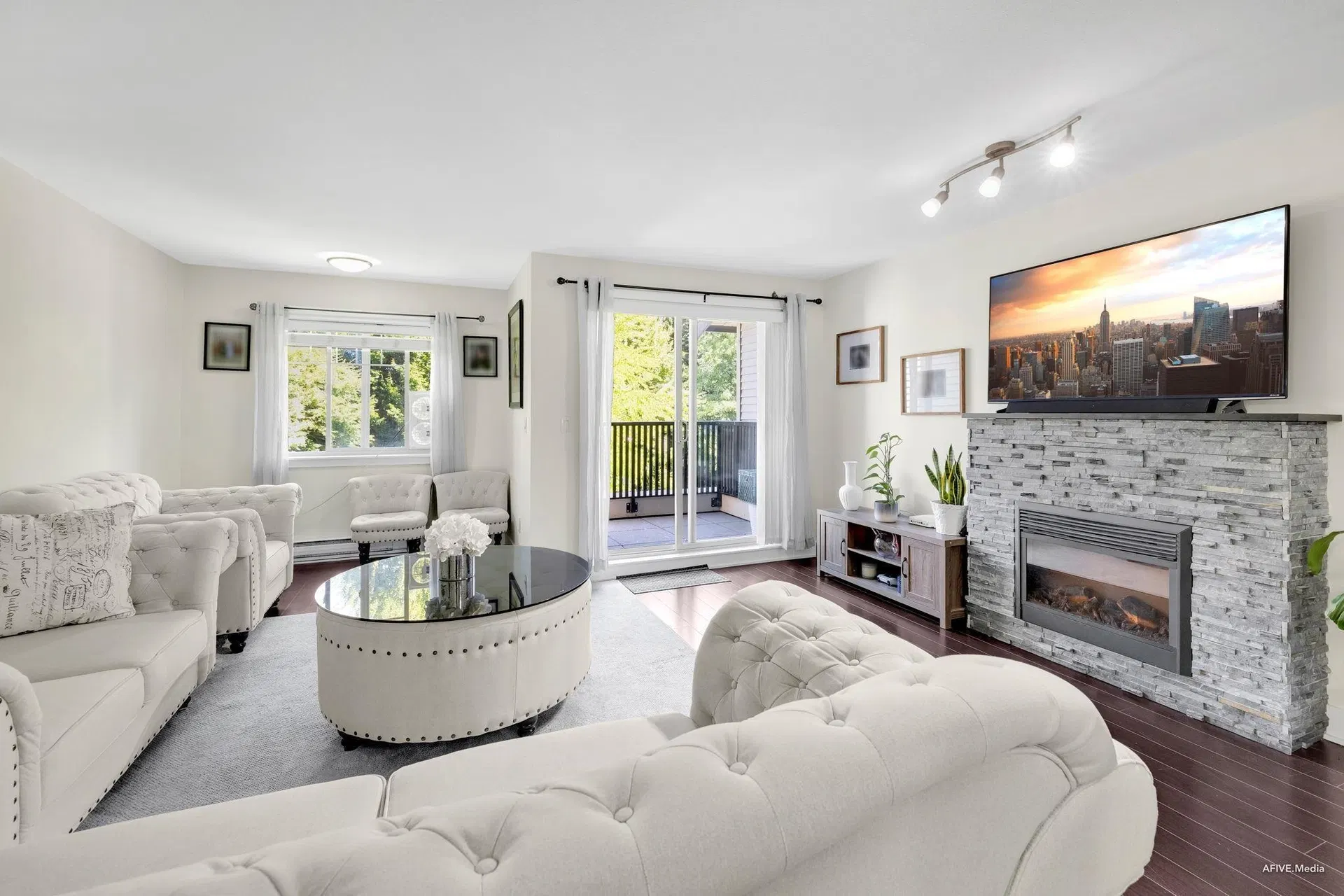 #110 – 13368 72 Avenue
