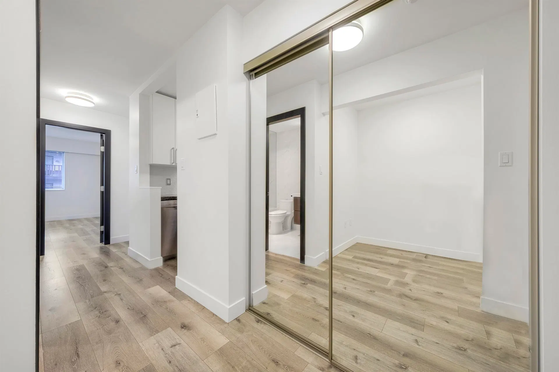 Photo 4 of 24 at #302 – 170 E 3rd Street