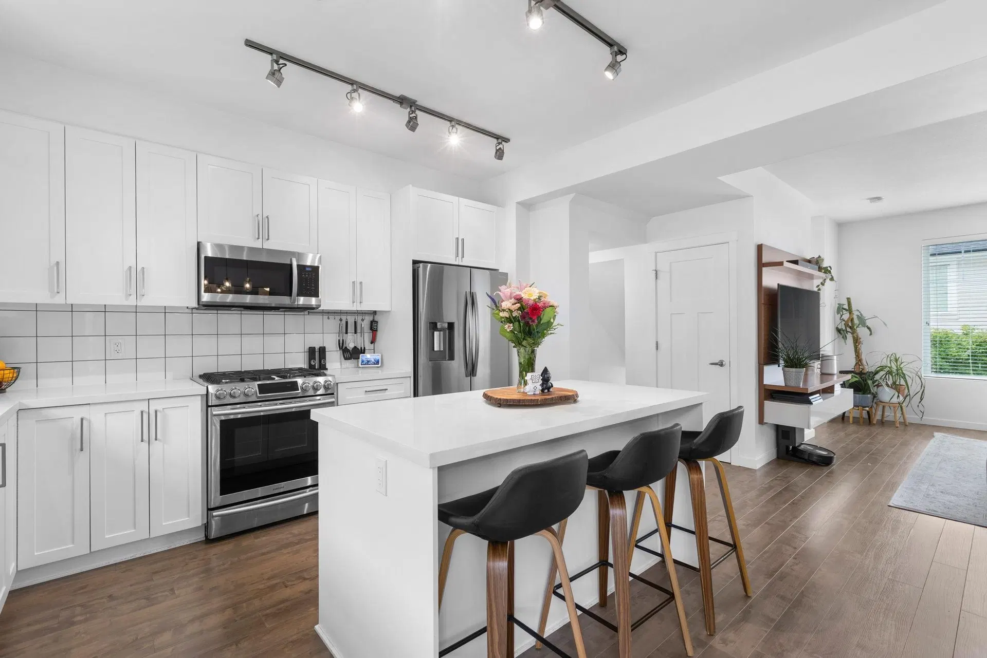 #11 – 11272 240 Street
