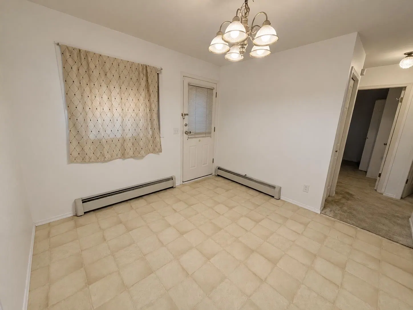Photo 4 of 9 at 9493 Fletcher Street