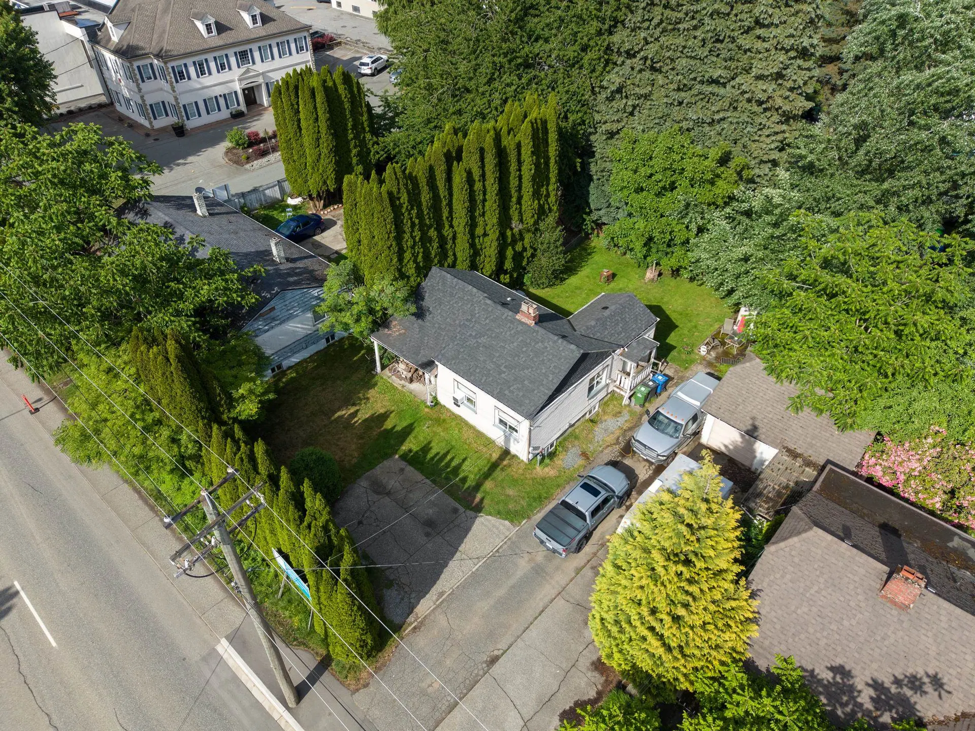 Photo 5 of 25 at 2262 Mccallum Road