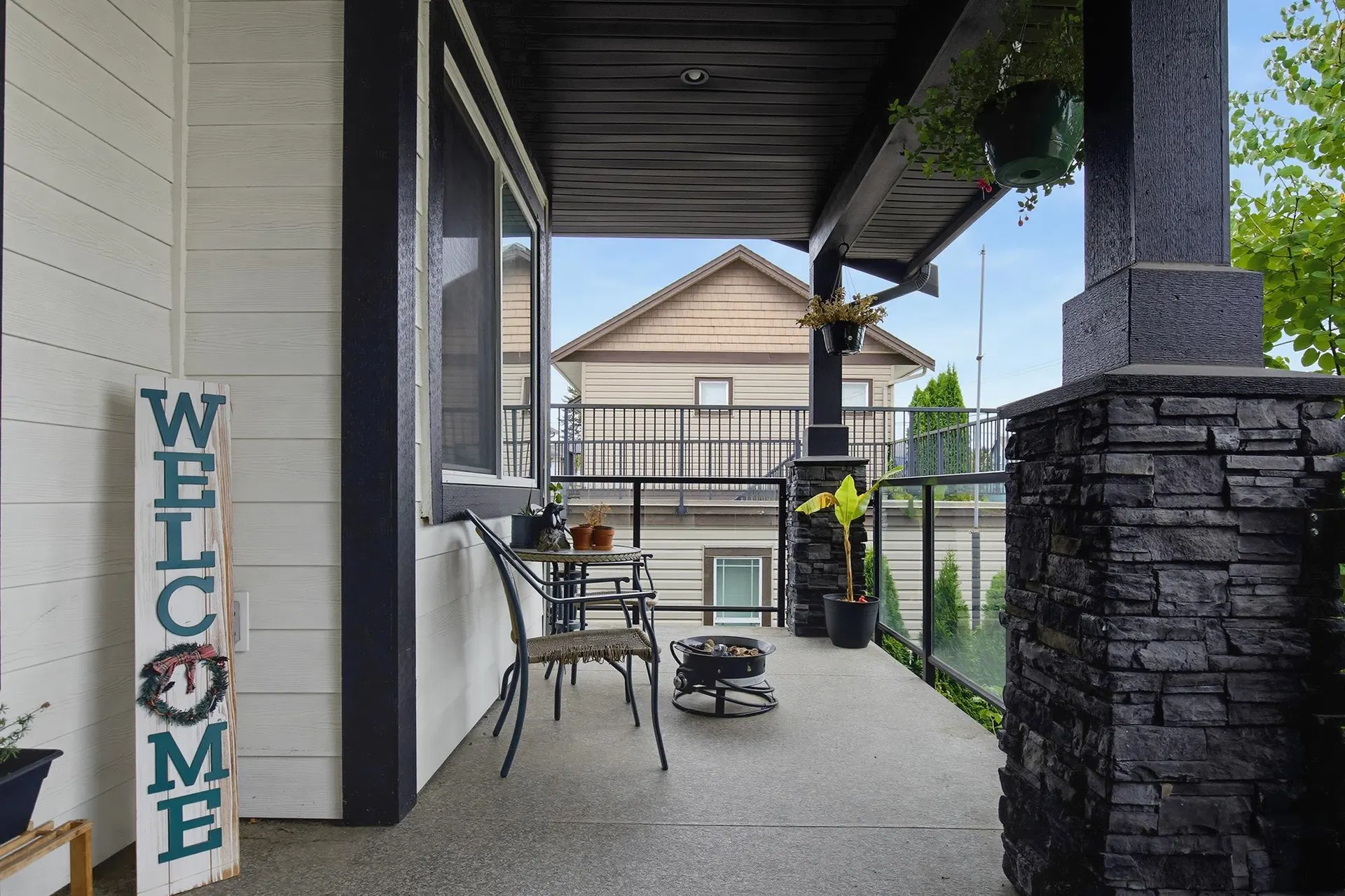 Photo 4 of 40 at 33367 5th Avenue