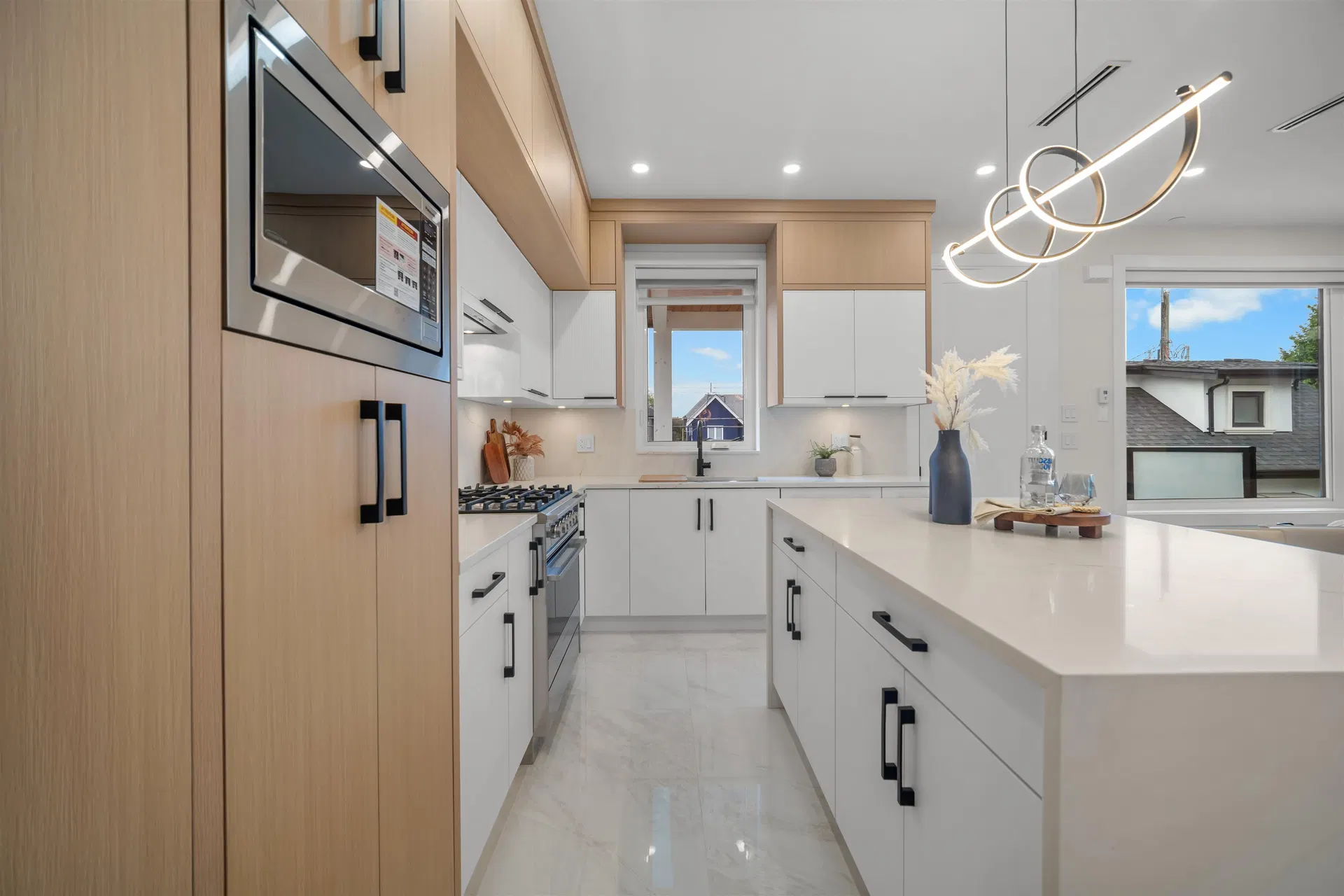 Photo 5 of 24 at 1554 W 66th Avenue