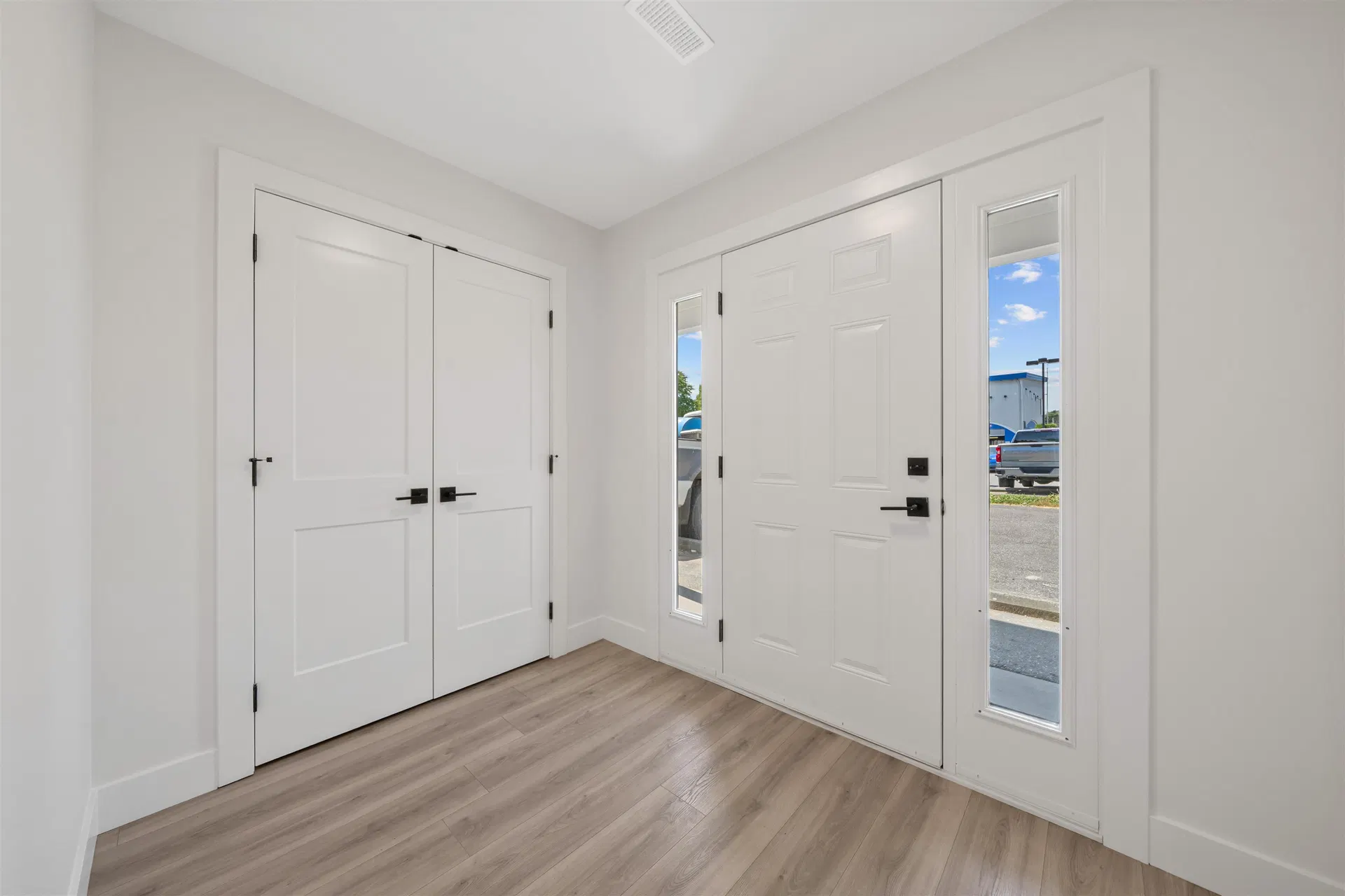 Photo 4 of 40 at #3 – 45741 Britton Avenue