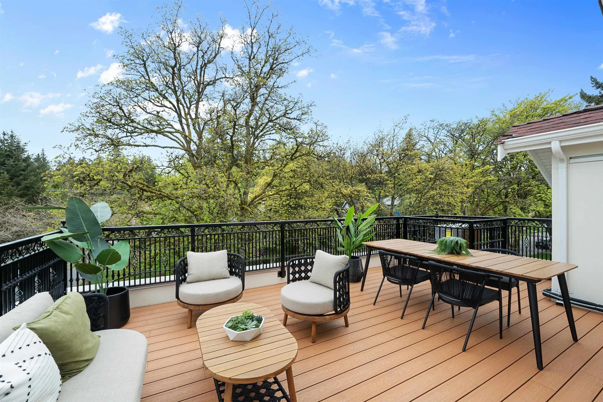 Photo 2 of 31 at #2 – 4503 W 15th Avenue
