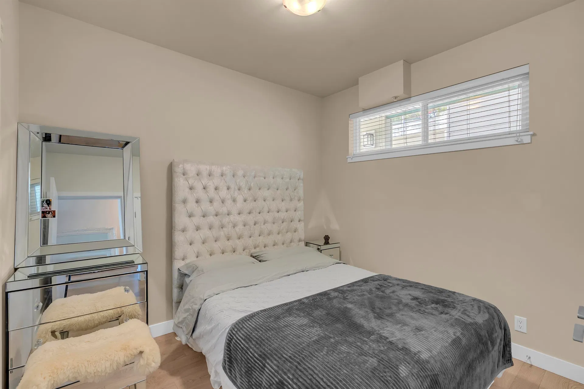Photo 2 of 28 at #505 – 388 Kootenay Street