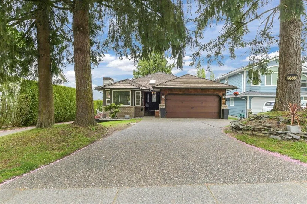 Photo 1 of 36 at 20535 98 Avenue