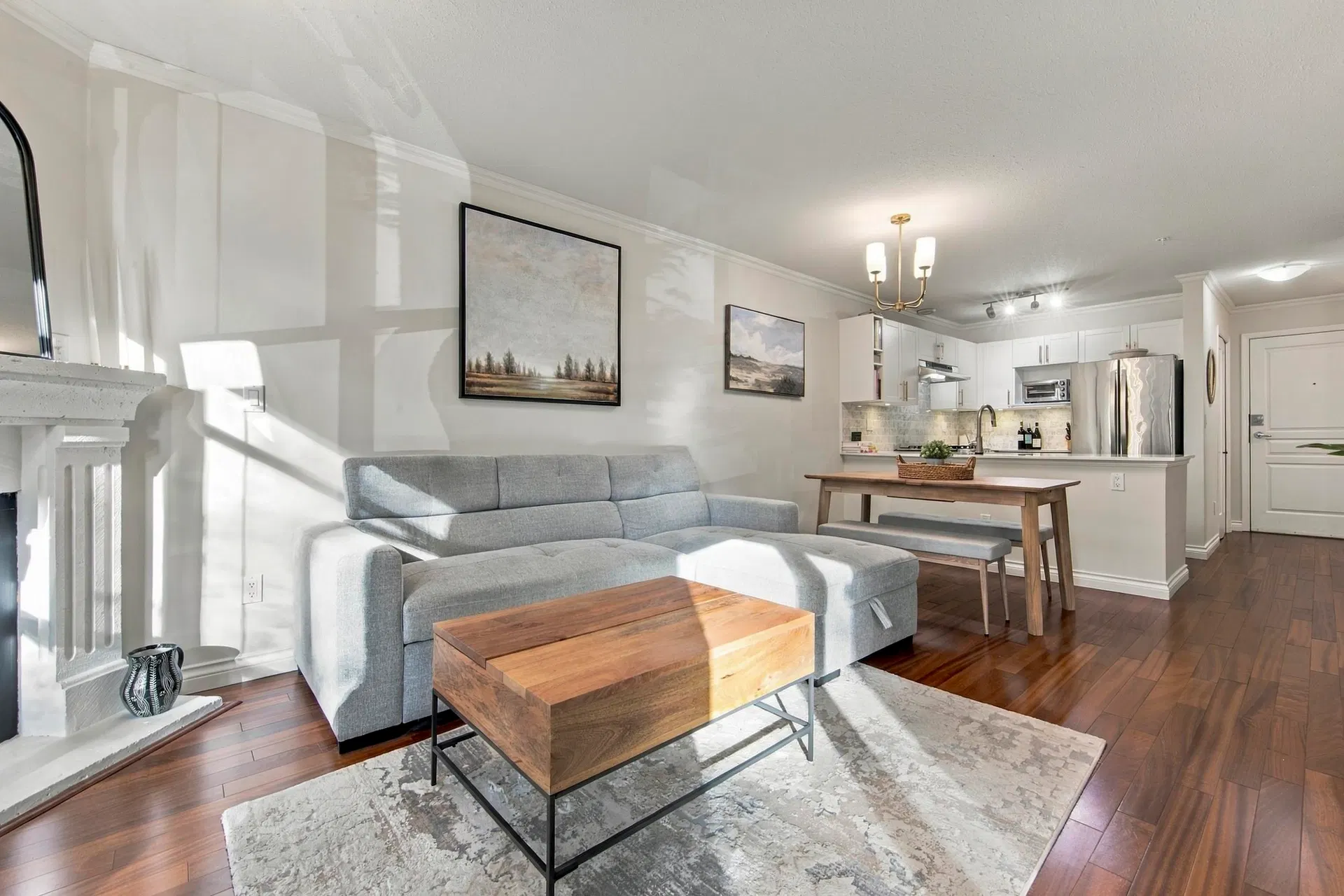 Photo 5 of 32 at #210 – 2181 W 10th Avenue