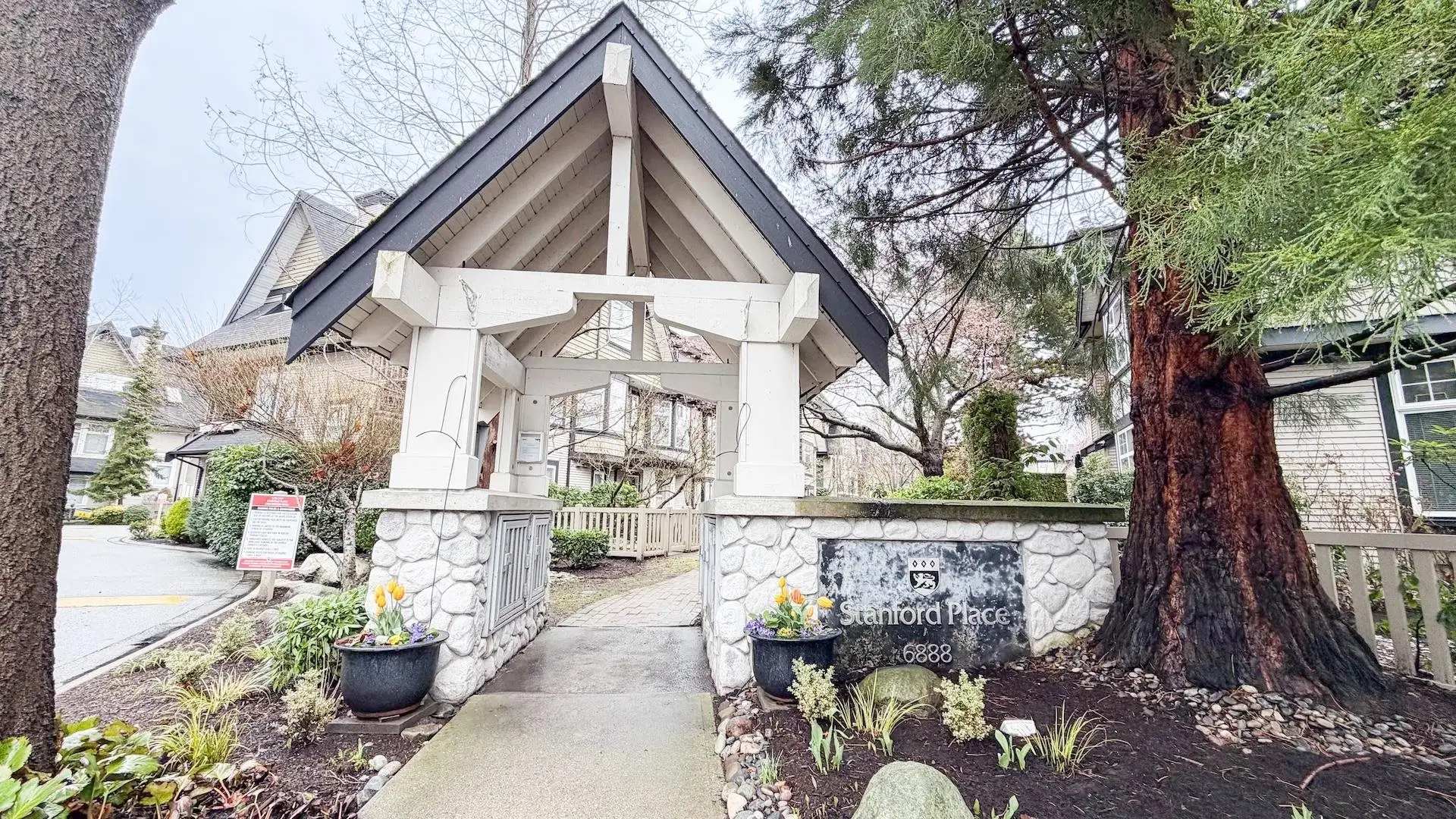 #92 – 6888 Robson Drive