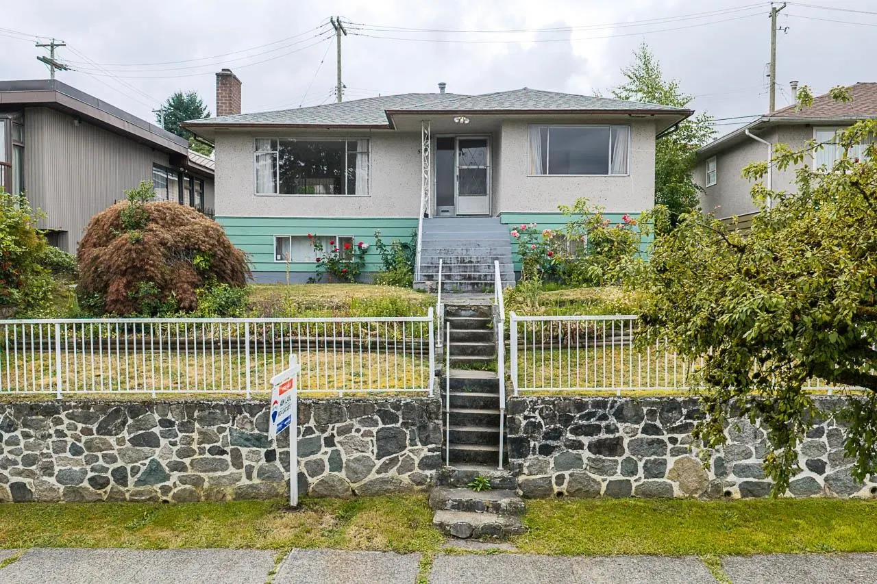 Photo 1 of 40 at 5326 Fleming Street