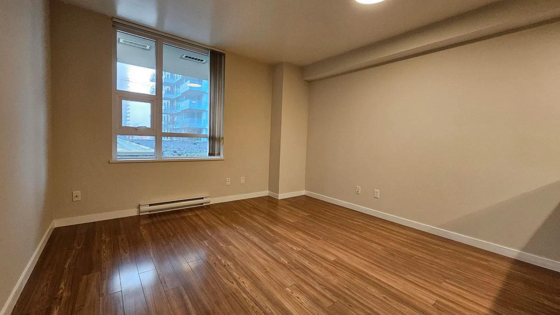 Photo 5 of 23 at #403 – 2200 Douglas Road