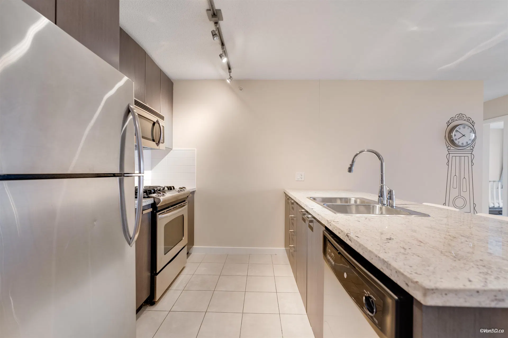 Photo 3 of 25 at #1903 – 6688 Arcola Street
