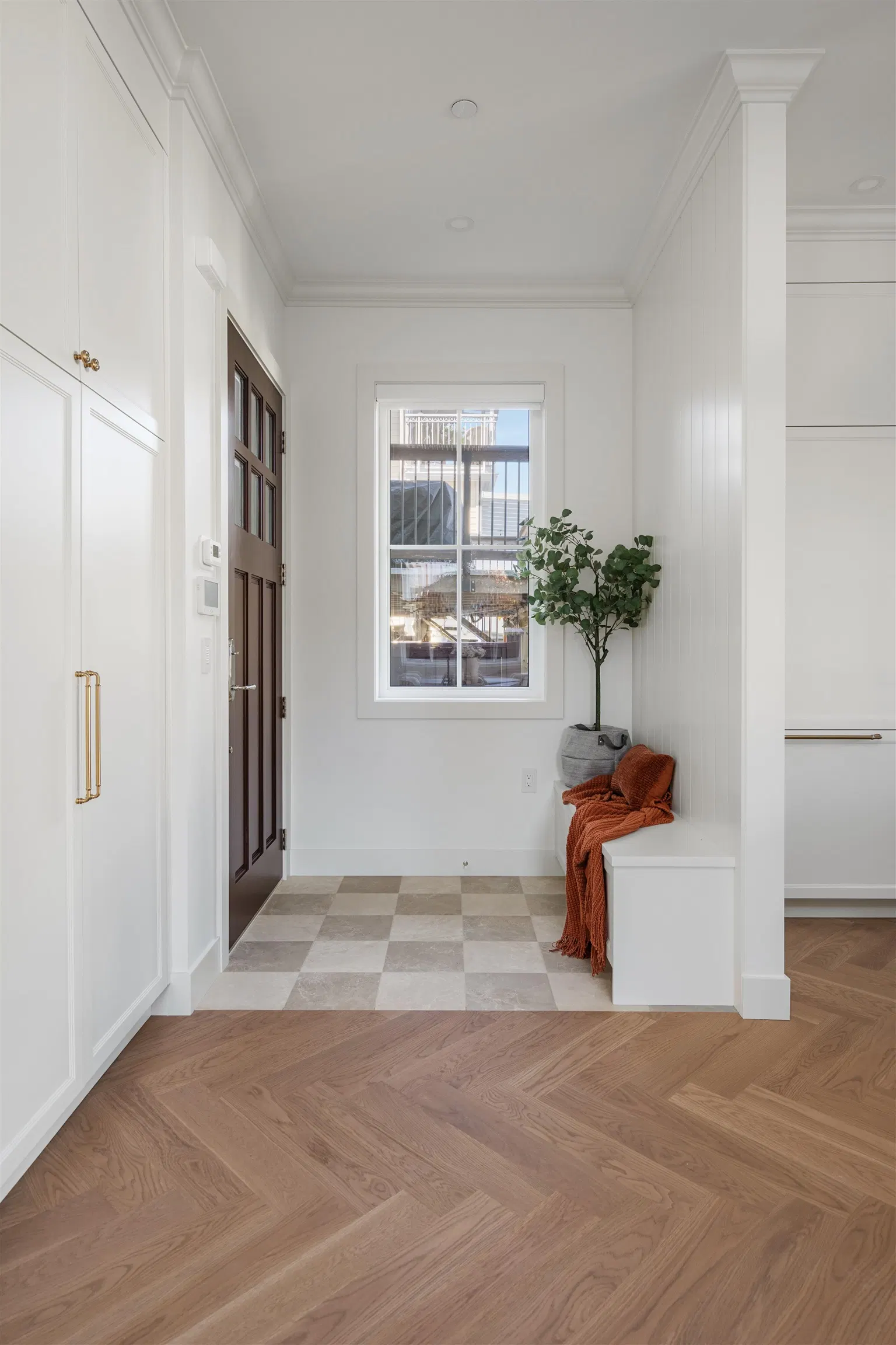 Photo 5 of 37 at #2 – 127 W 17th Avenue