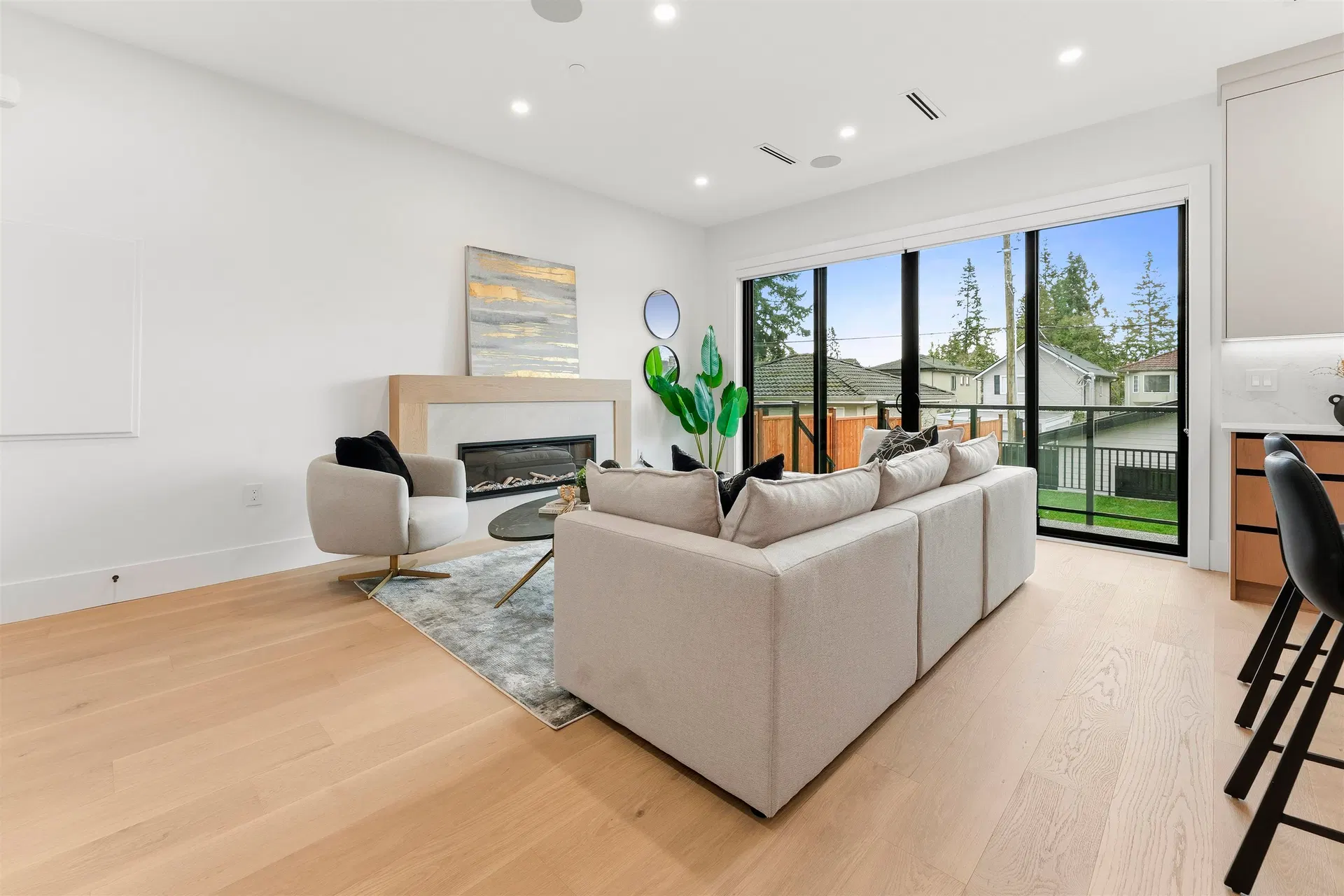 Photo 2 of 30 at #2 – 3218 W 38th Avenue