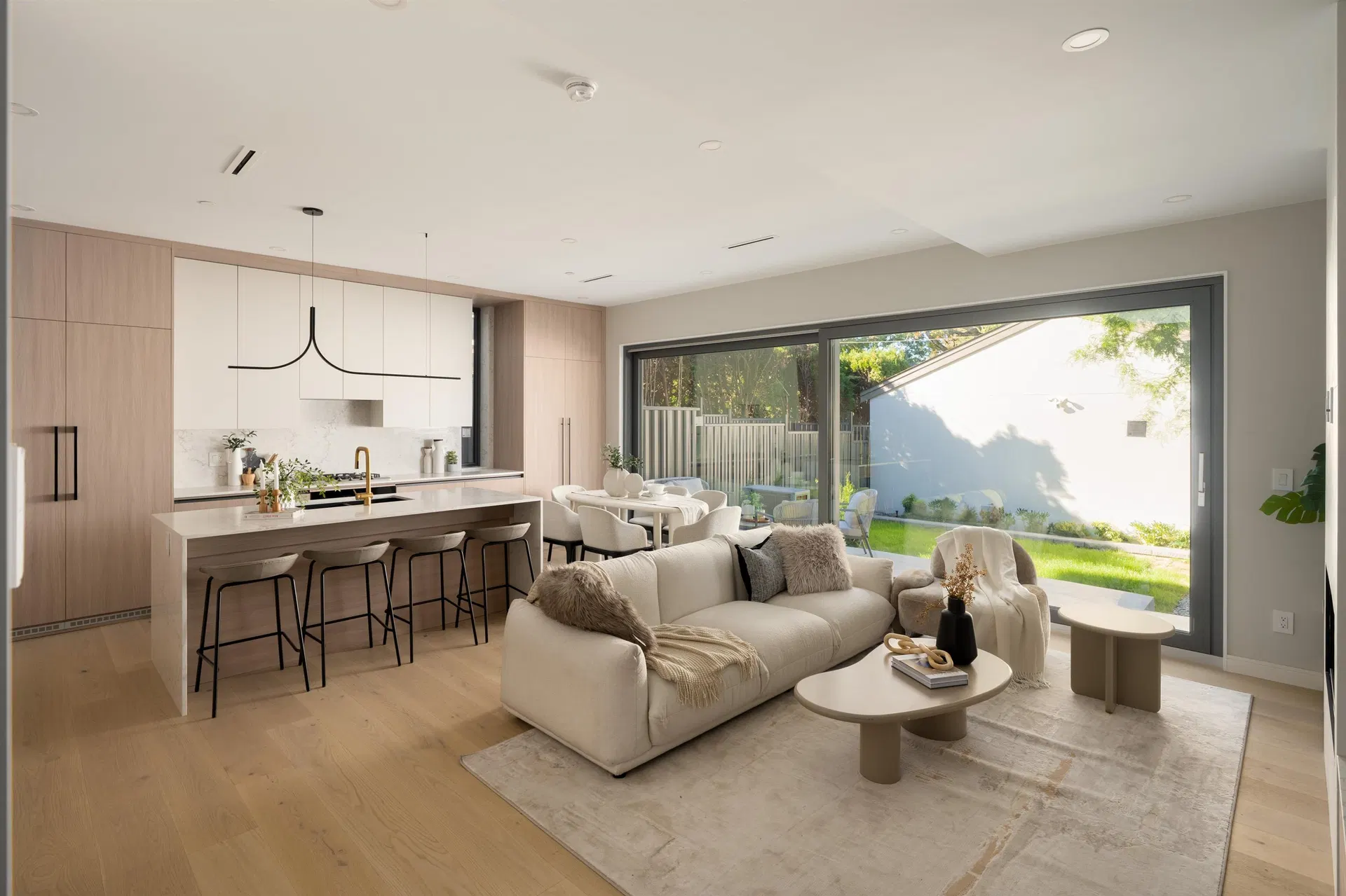 #2 – 2941 29th Avenue