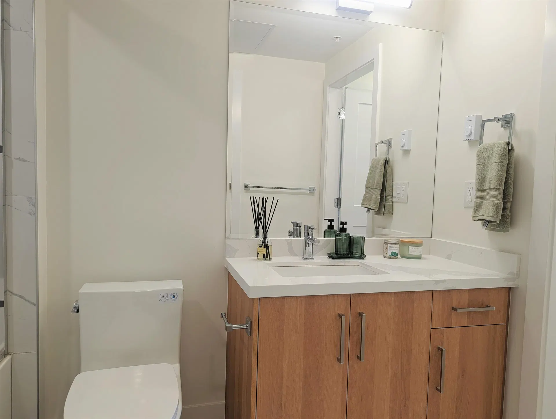 Photo 3 of 17 at #307 – 2368 Shaughnessy