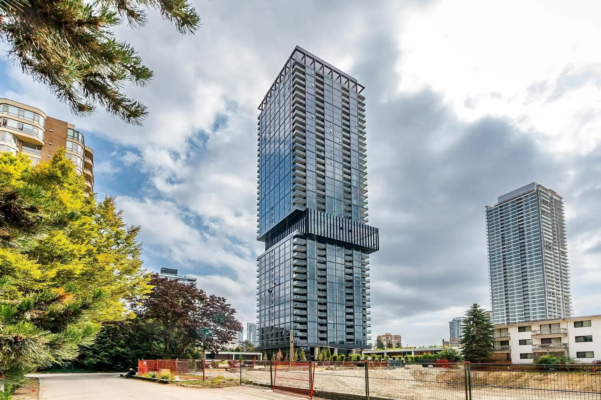 #2502 – 5987 Wilson Avenue