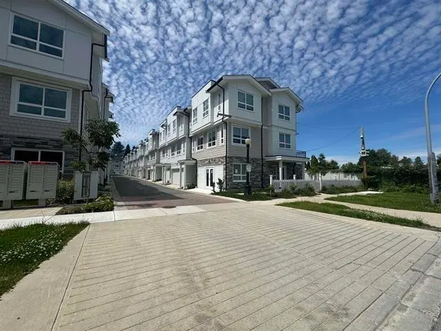 Photo 3 of 7 at #34 – 8181 135a Street