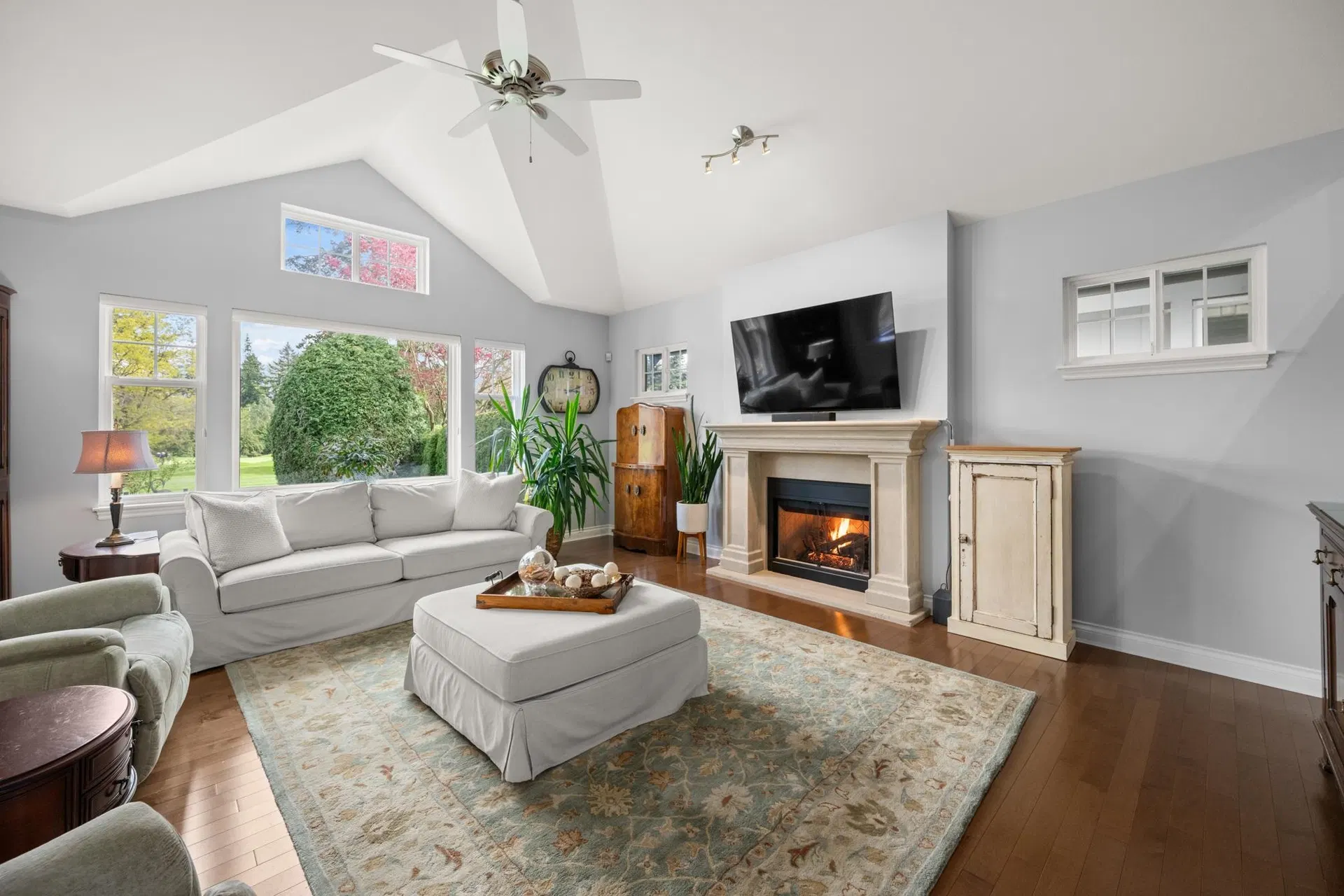 Photo 3 of 40 at #11 – 3300 157a Street