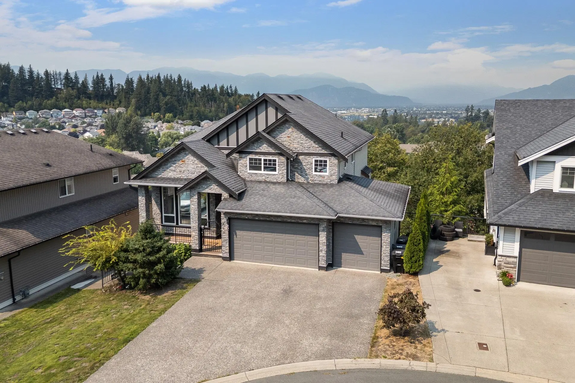 Photo 1 of 40 at 46307 Tournier Place