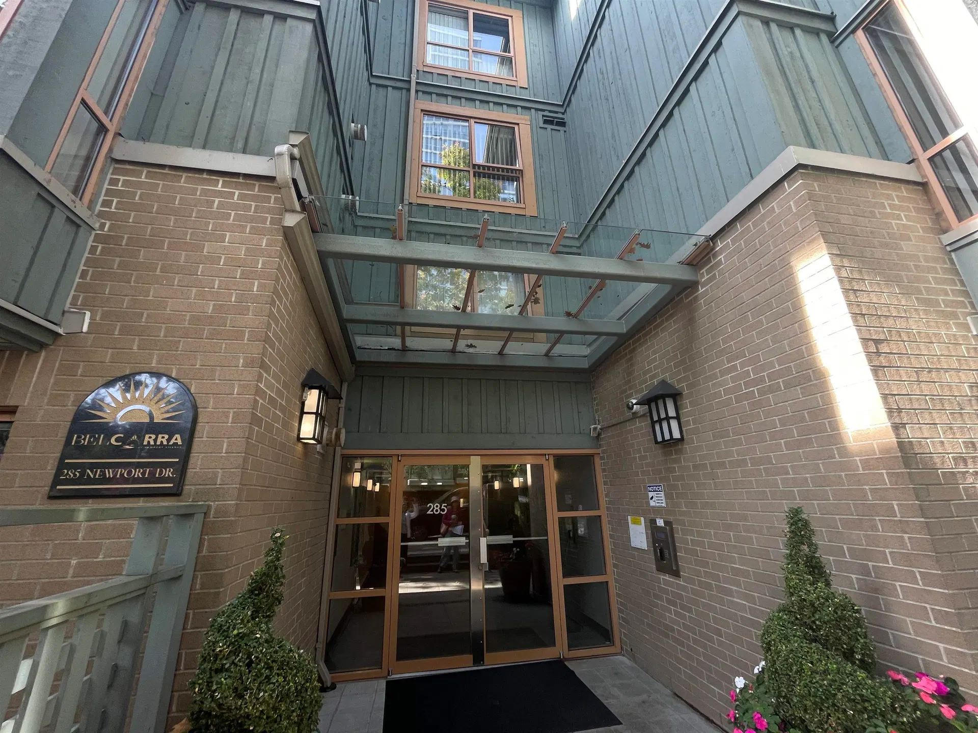 #215 – 285 Newport Drive
