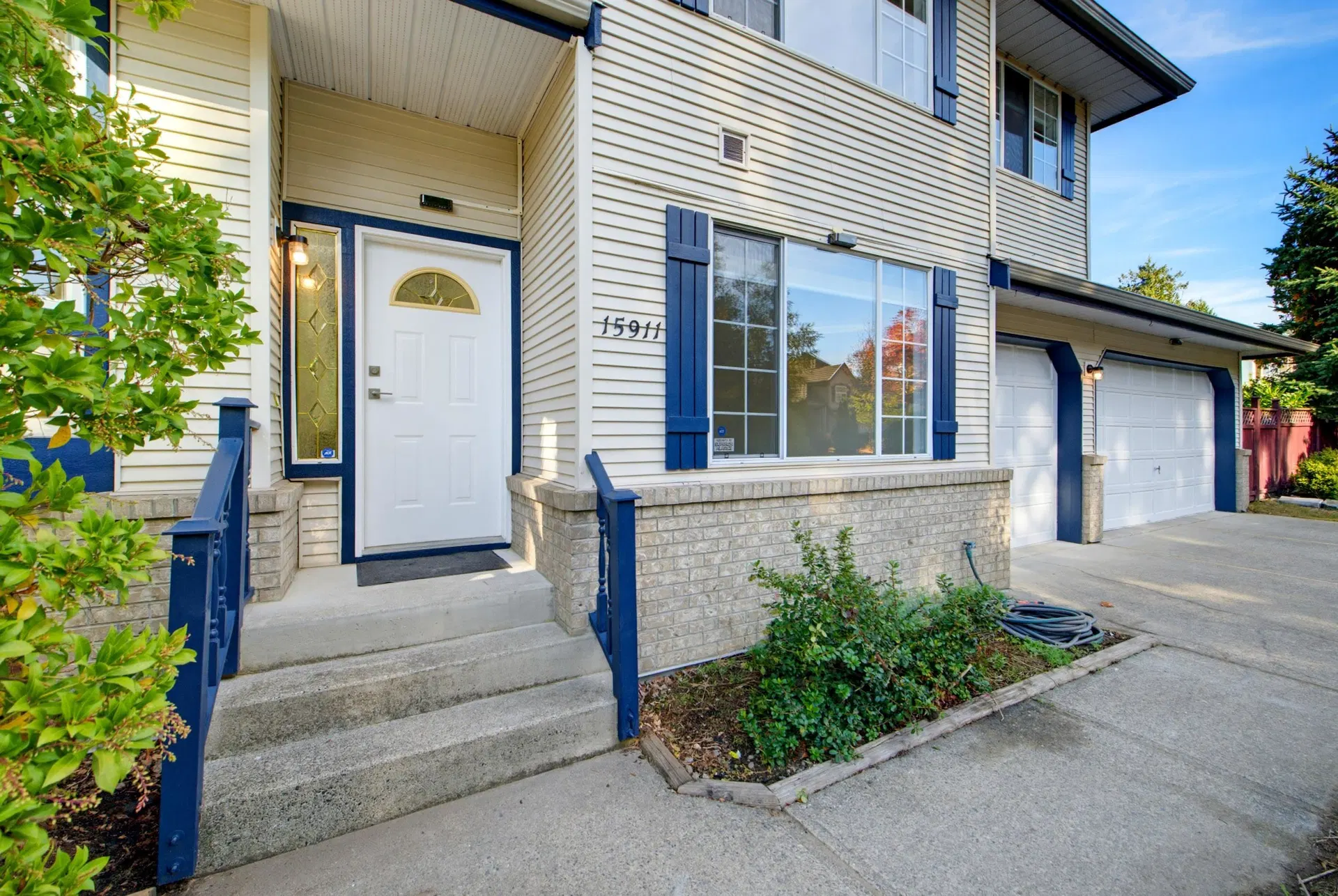 Photo 4 of 40 at 15911 111 Avenue