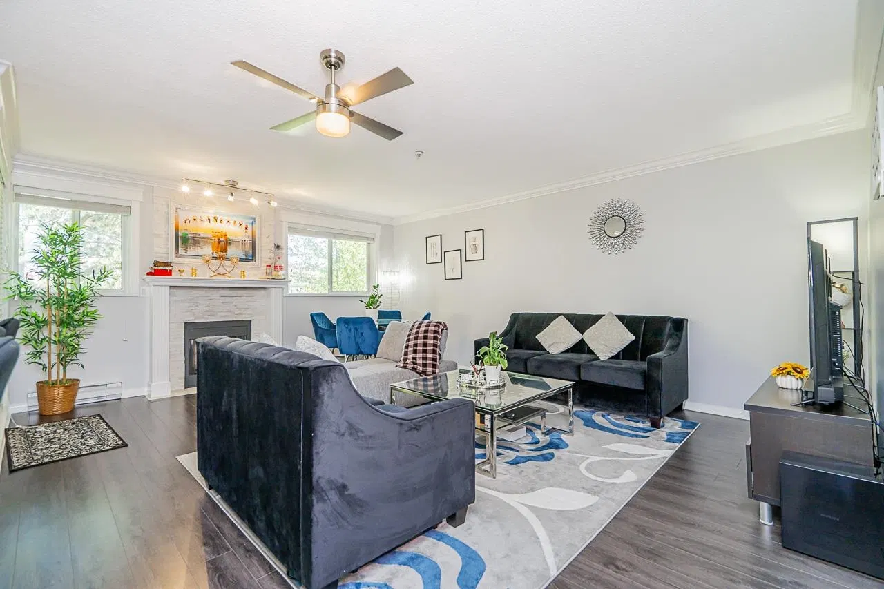 Photo 3 of 35 at #313 – 13727 74 Avenue