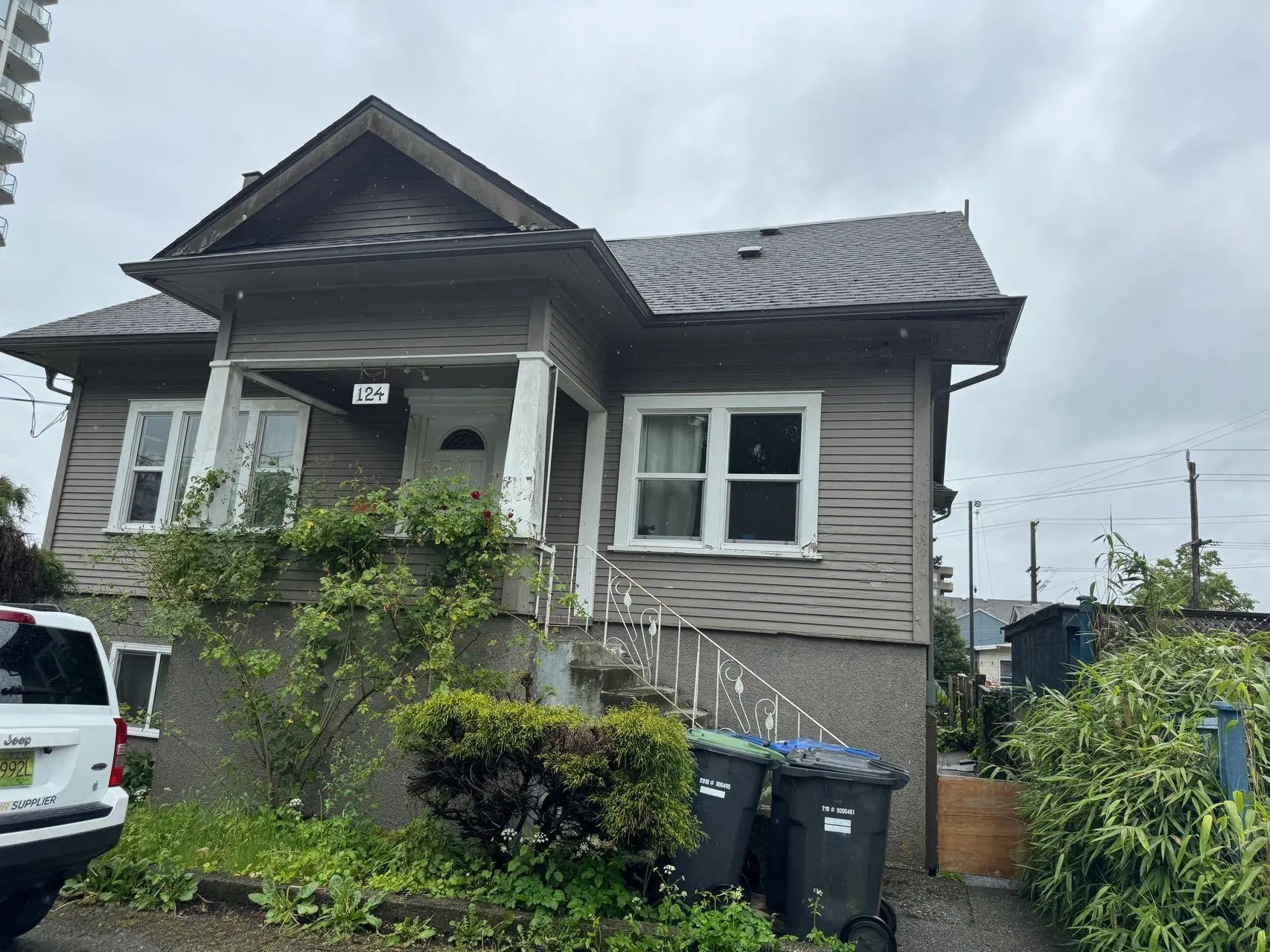 Photo 1 of 5 at 124 Mcinnes Street