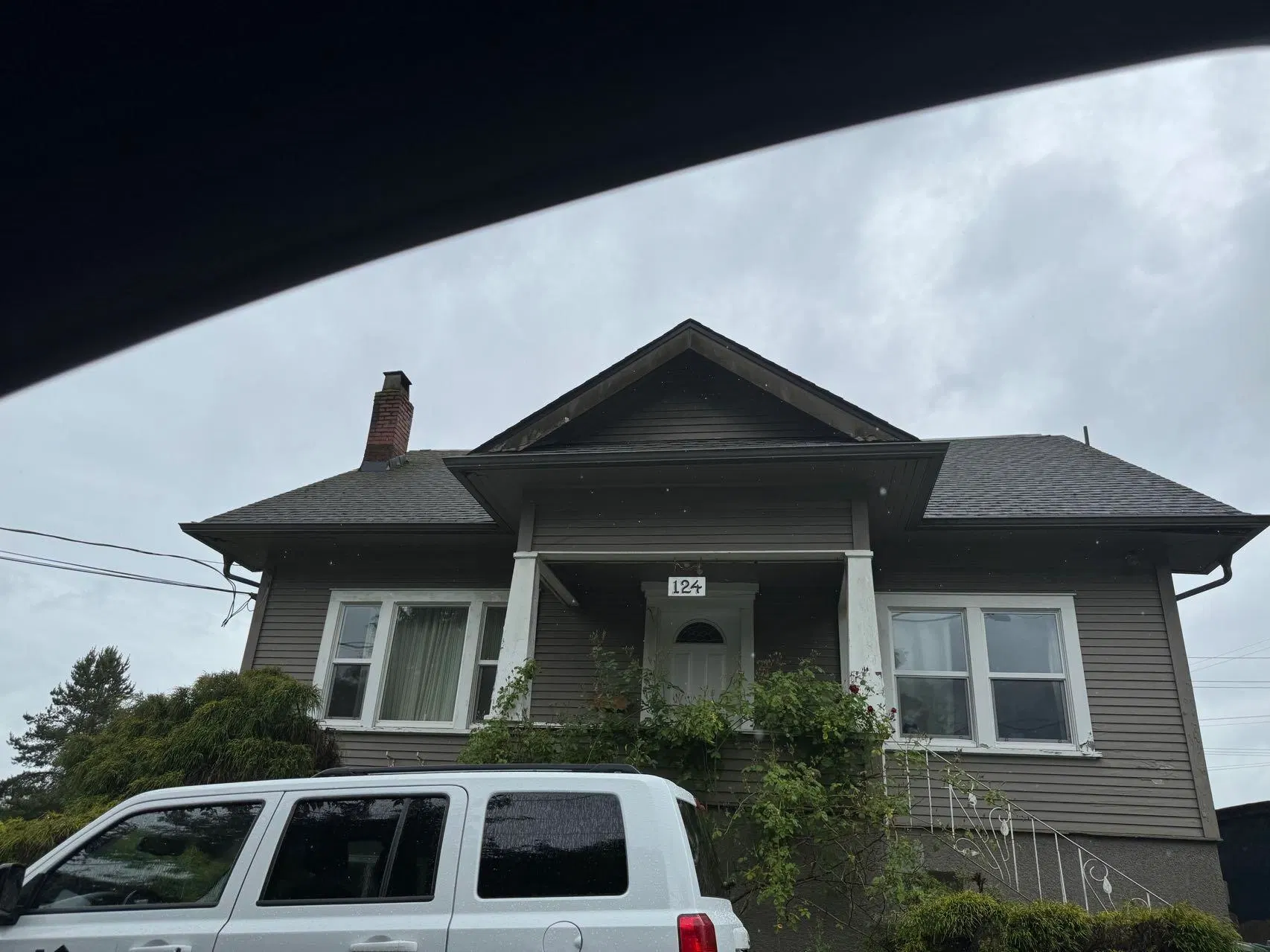 Photo 4 of 5 at 124 Mcinnes Street