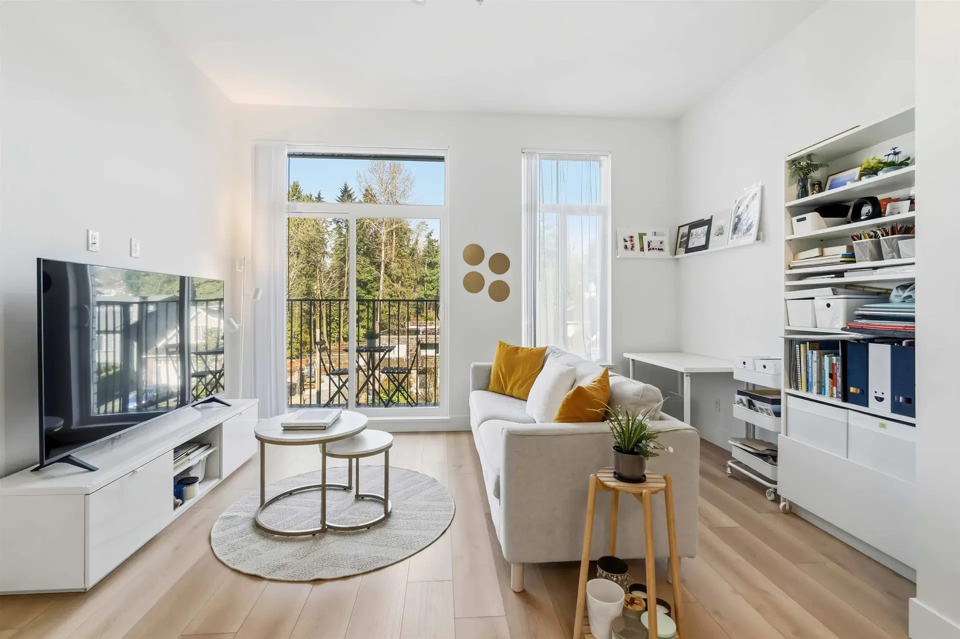 #310 – 718 Edgar Avenue