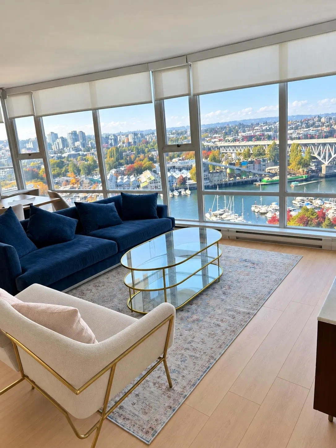 Photo 3 of 40 at #2303 – 455 Beach Crescent