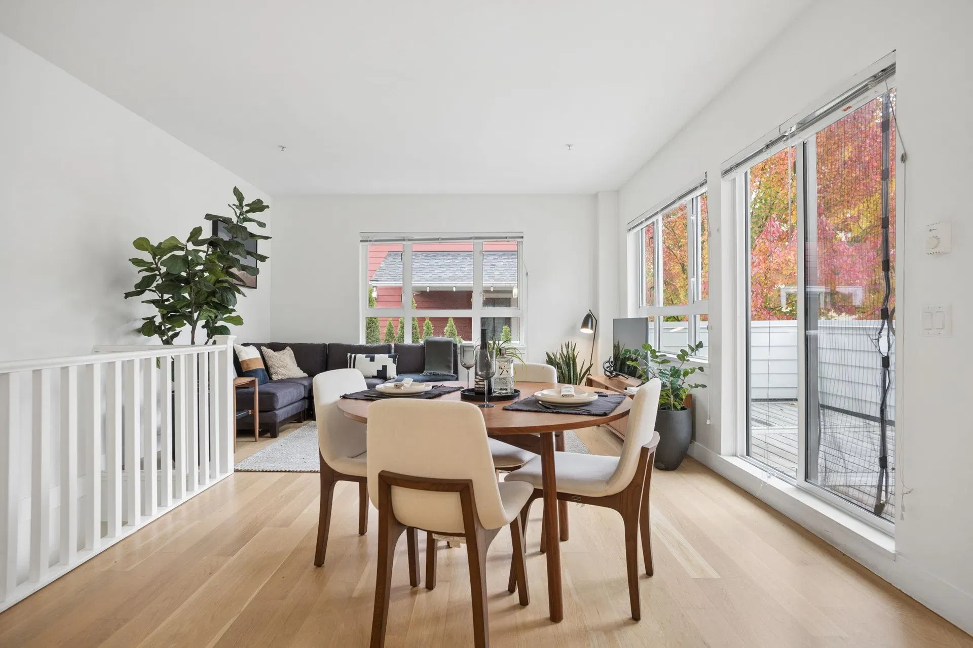 Photo 3 of 17 at #202 – 260 Ewen Avenue