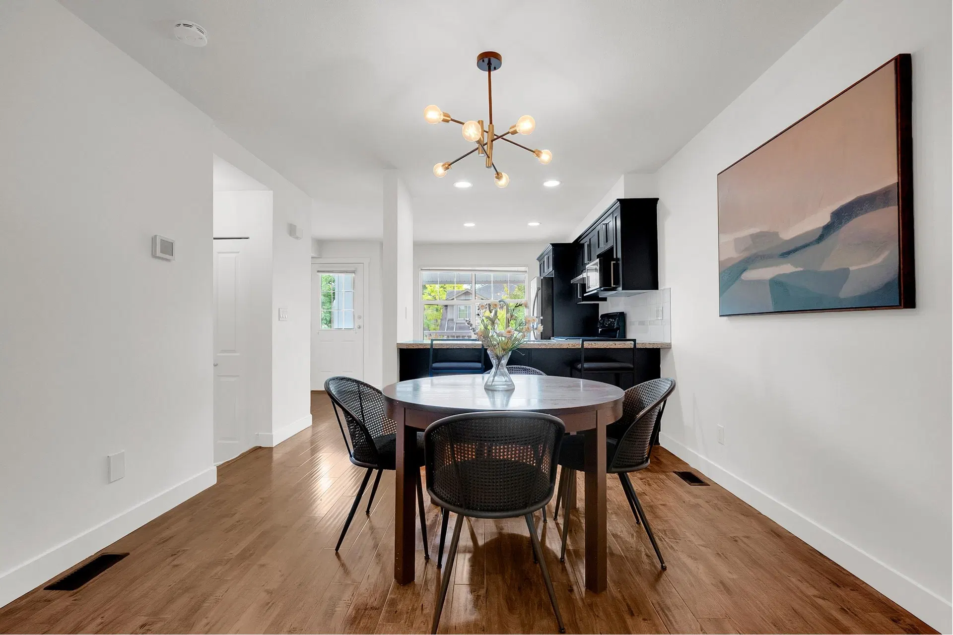 Photo 5 of 32 at #11 – 6555 192a Street