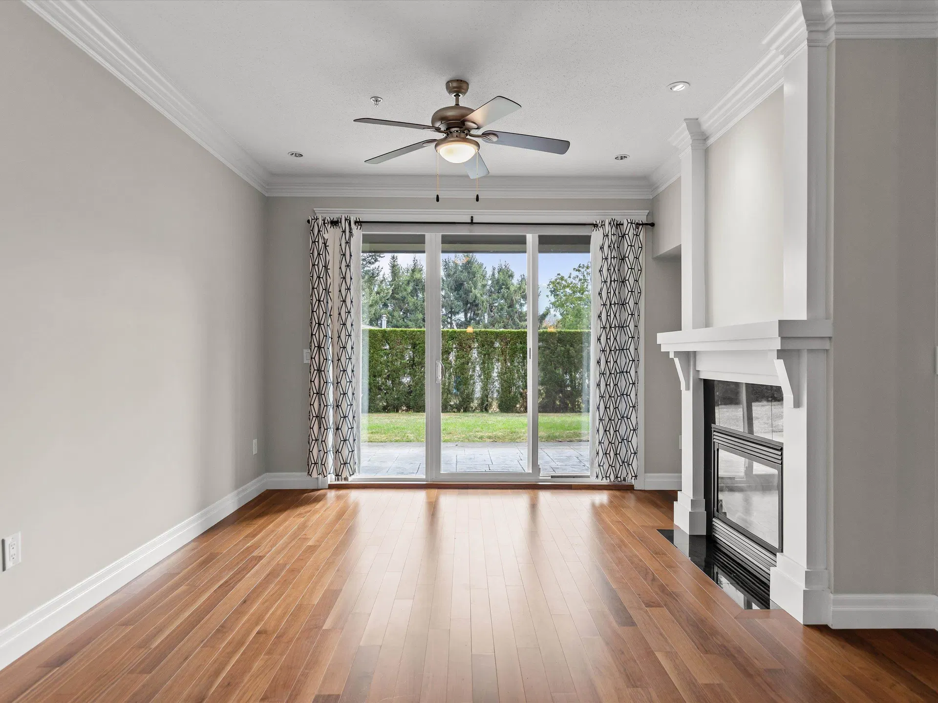 Photo 2 of 25 at #103C – 45595 Tamihi Way