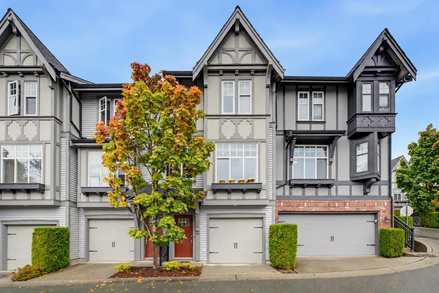 Photo 3 of 37 at #58 – 1320 Riley Street