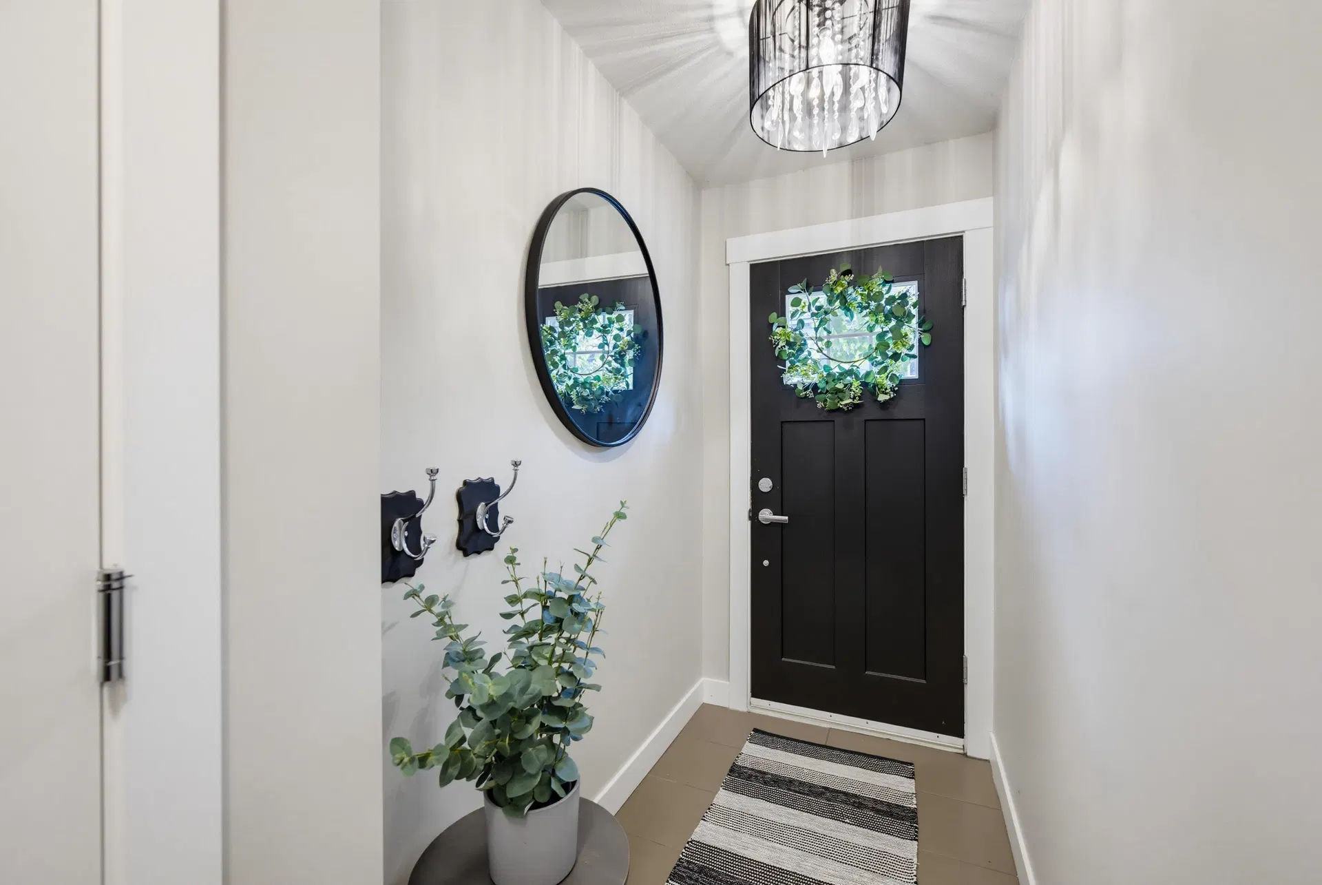 Photo 4 of 37 at #58 – 1320 Riley Street