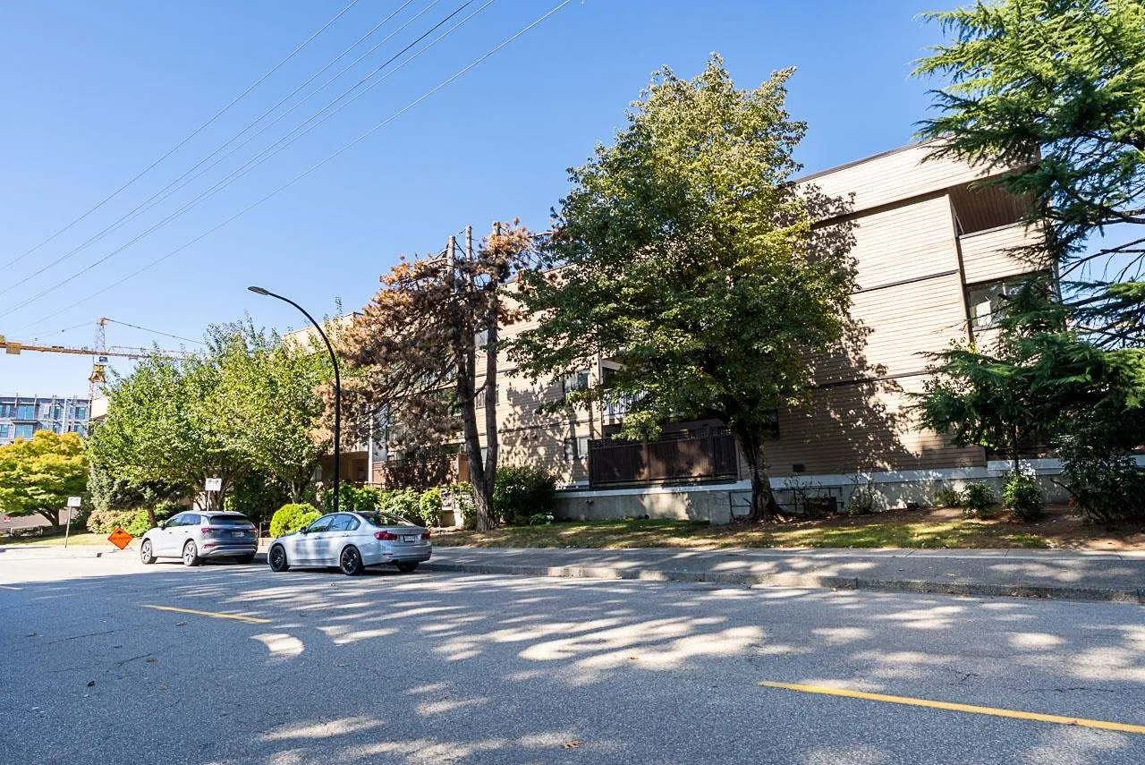 Photo 2 of 30 at #212 – 2245 Wilson Avenue