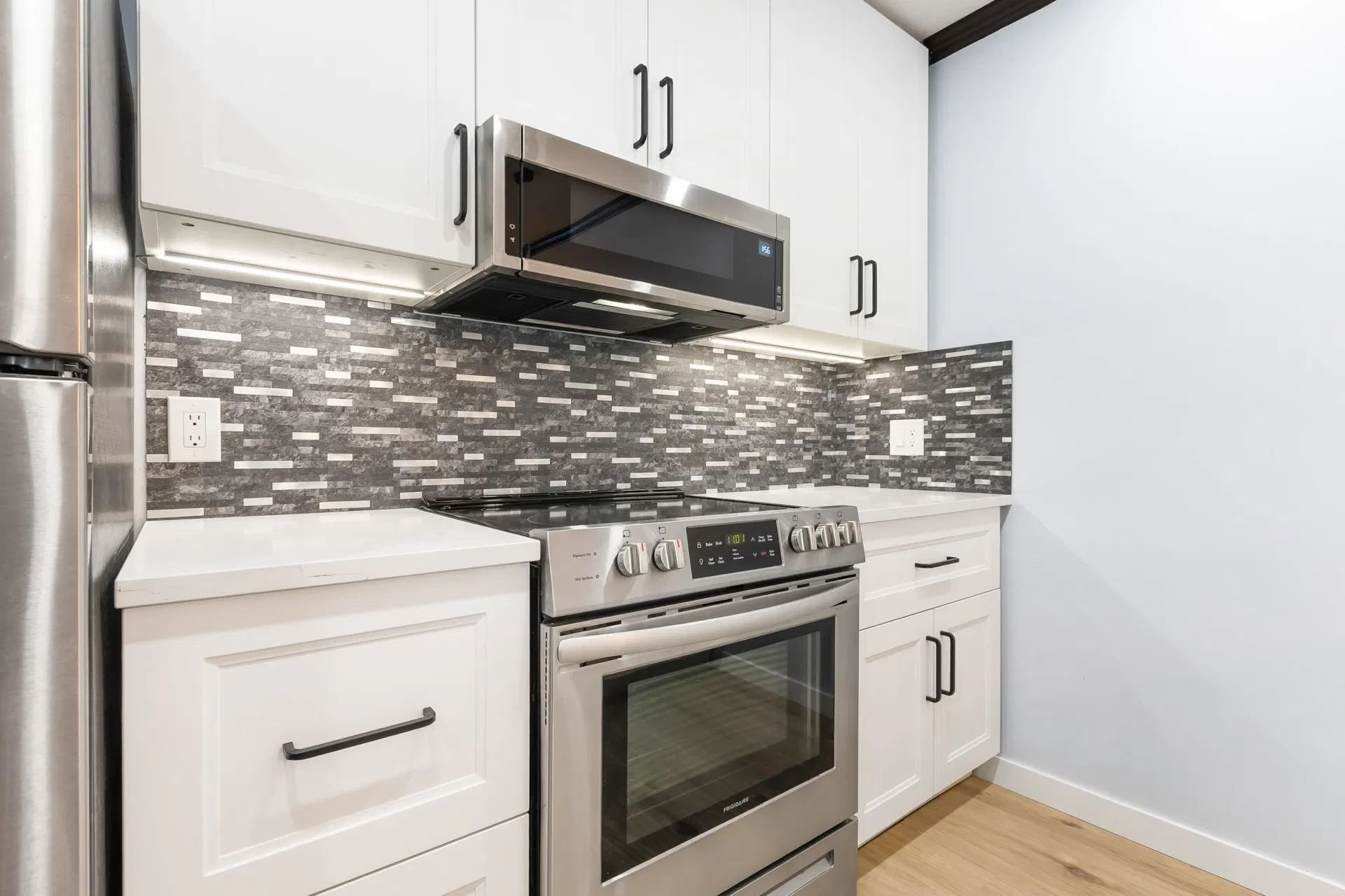 Photo 4 of 27 at #207 – 11595 Fraser Street