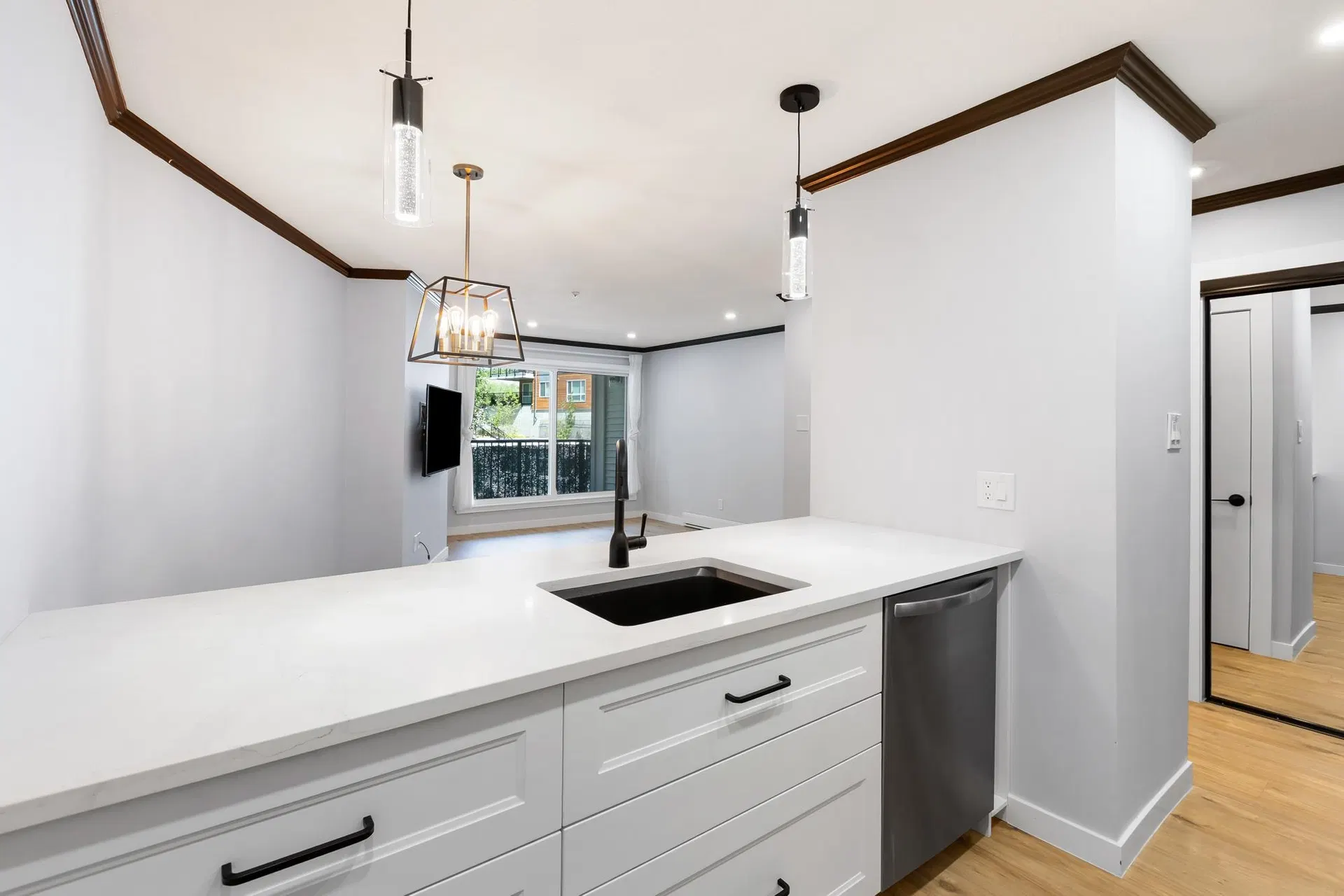 Photo 5 of 27 at #207 – 11595 Fraser Street