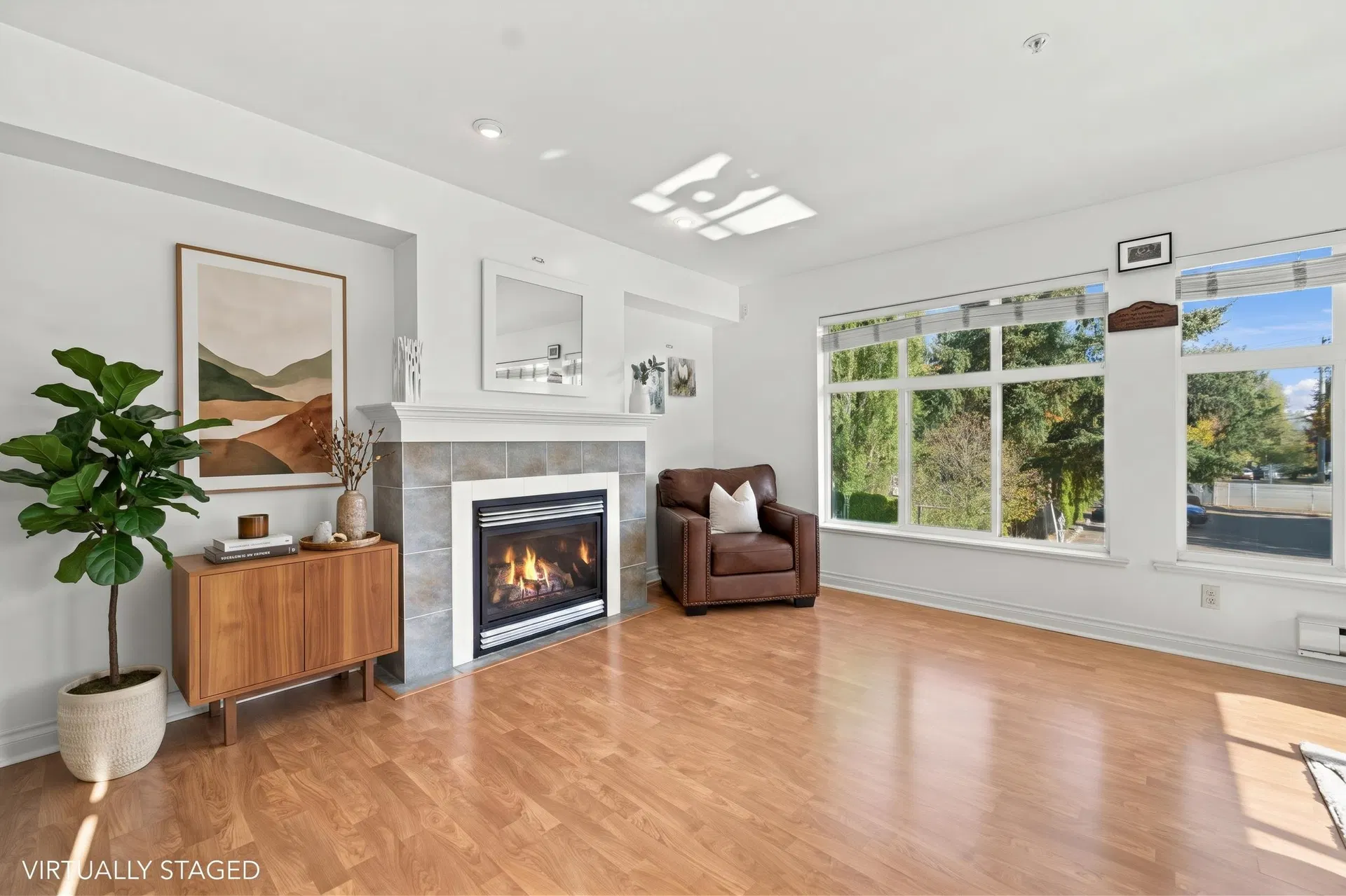 Photo 3 of 33 at #62 – 6450 199 Street